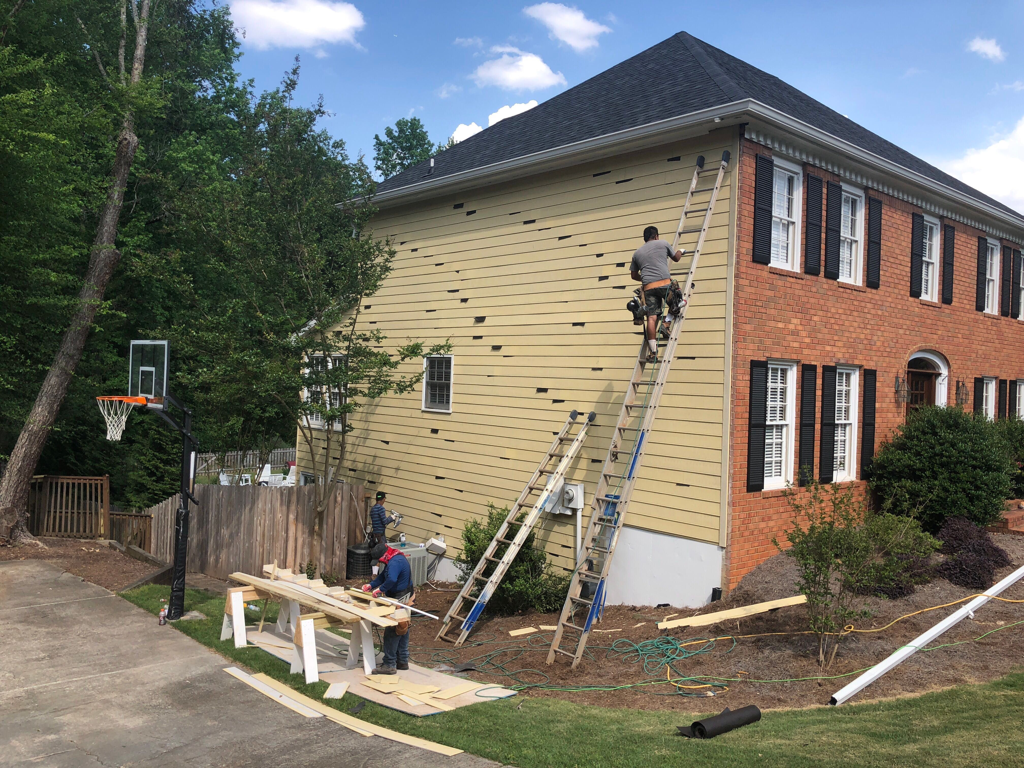 Siding Replacement and Full Exterior Repaint for Marietta Home by Swift Home Renovations