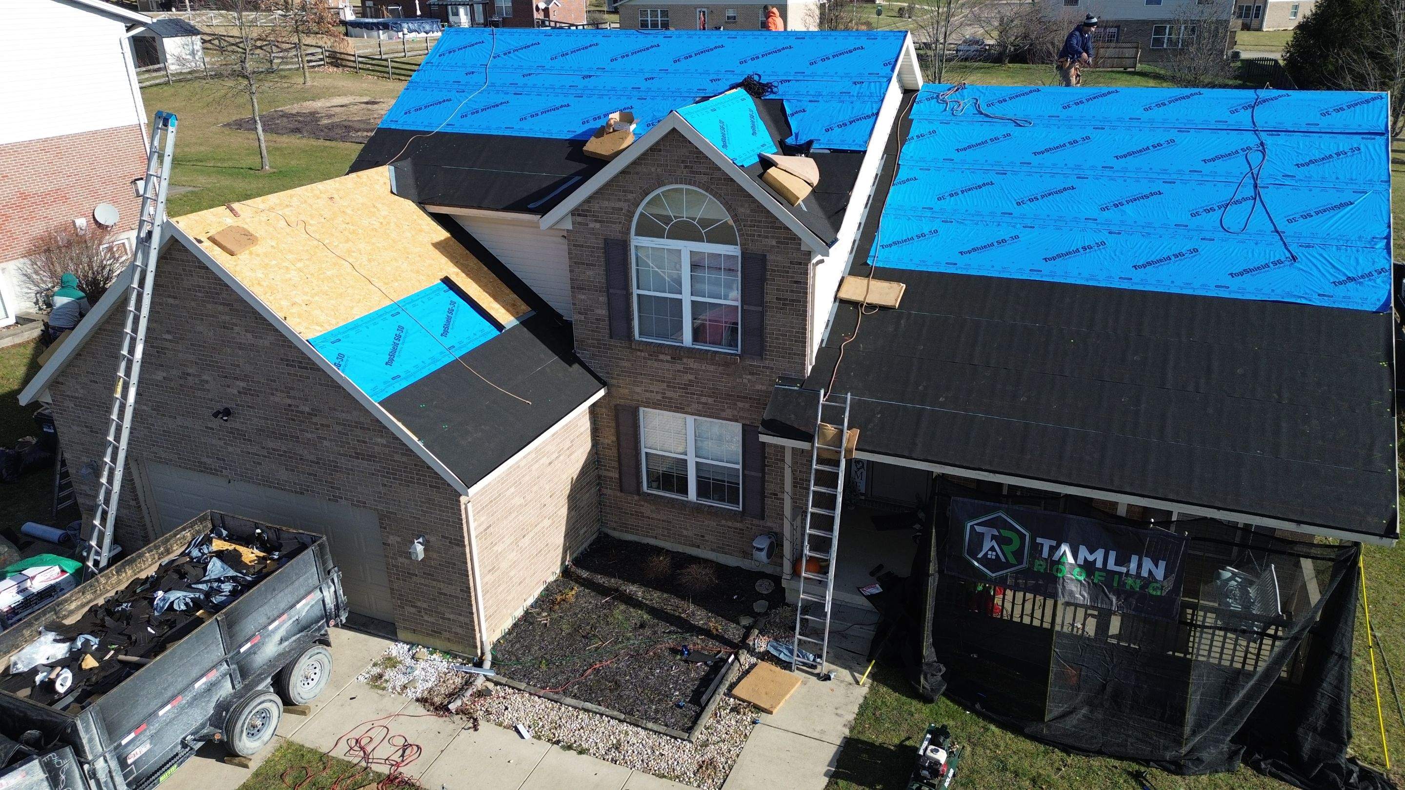 West Hamilton - Pristine Black & Gutters by Tamlin Roofing