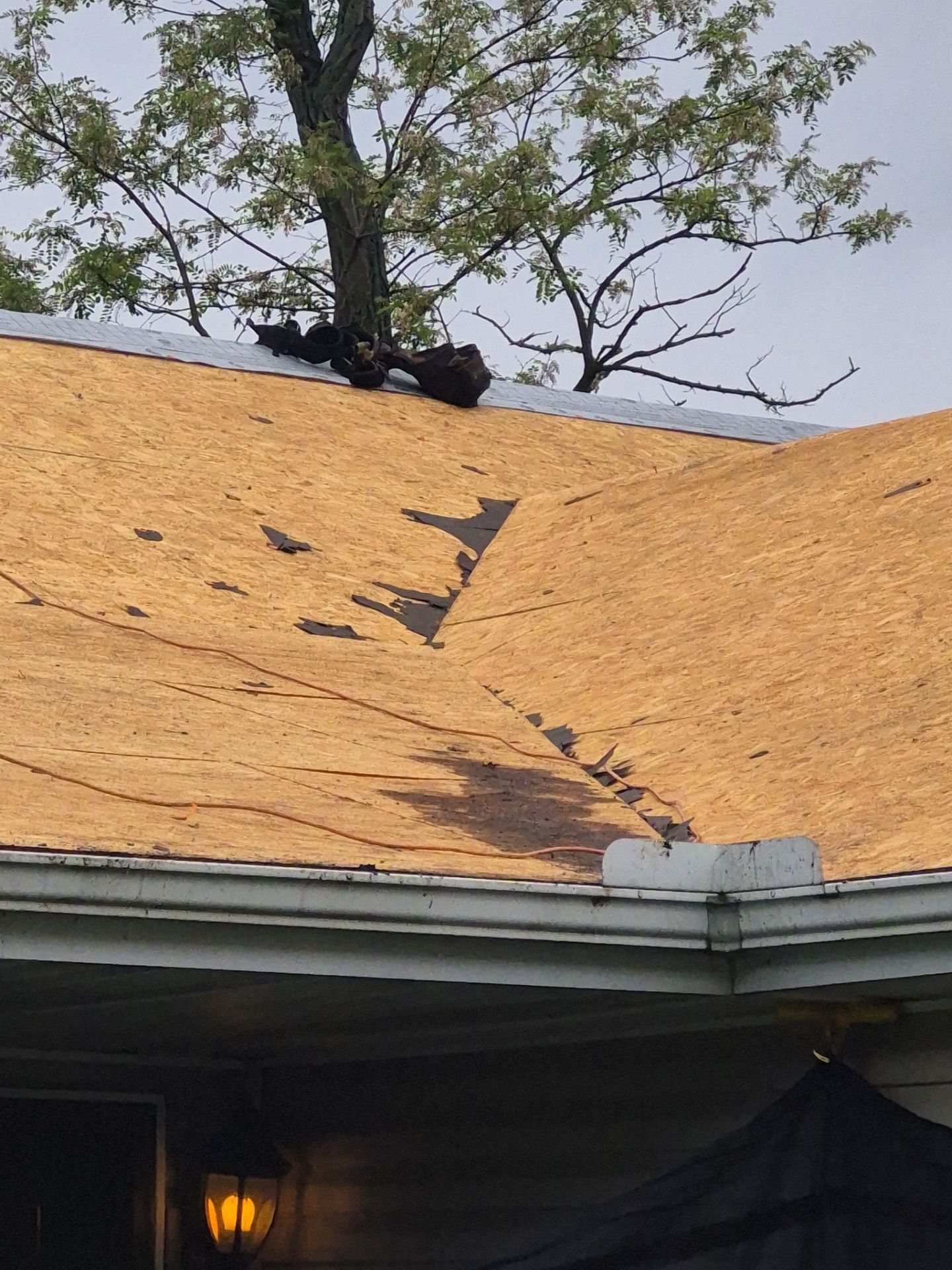 Residential Roofing Installation using Platinum Shield Roofing System from Mr. Roofer by Mr. Roofer