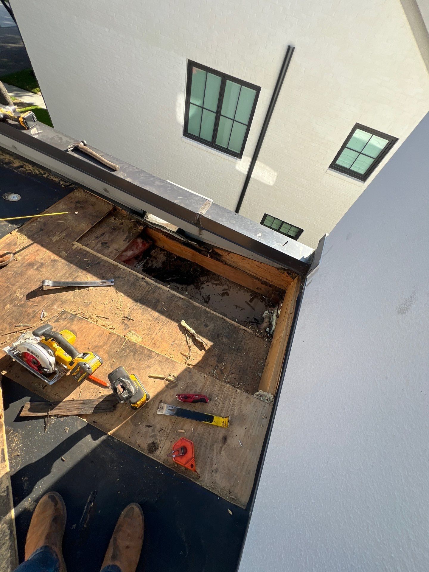Residential Roofing Repair using Owen's Corning Duration (Lifetime) Shingles by Roof Repair Company