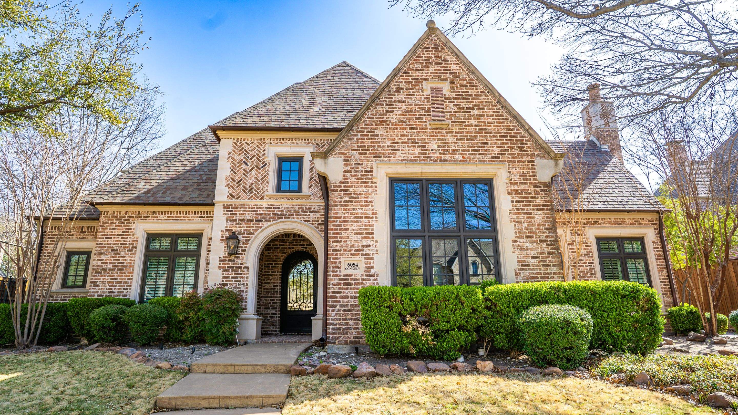 Project in Frisco by WOODRUFF WINDOWS