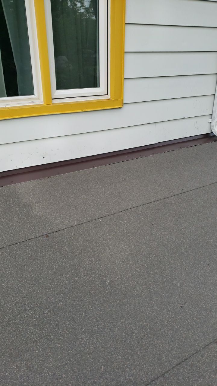 ATLAS PINNACLE COLOR: WEATHERED SHADOW DRIP EDGE: WHITE by Eagle Eye Roofing