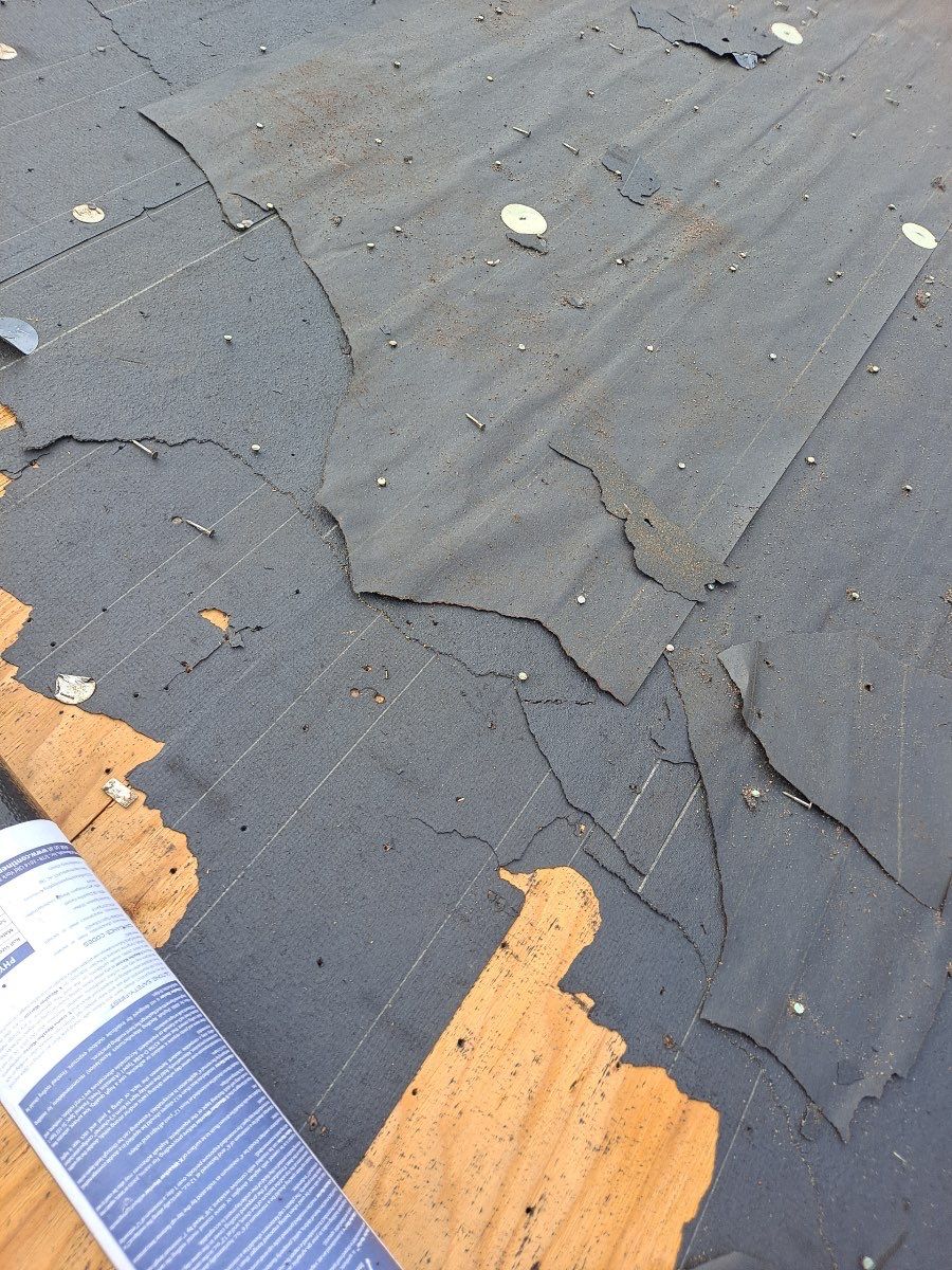 3 Tab Shingle Roof using Owens Corning Supreme by Bison Roofing