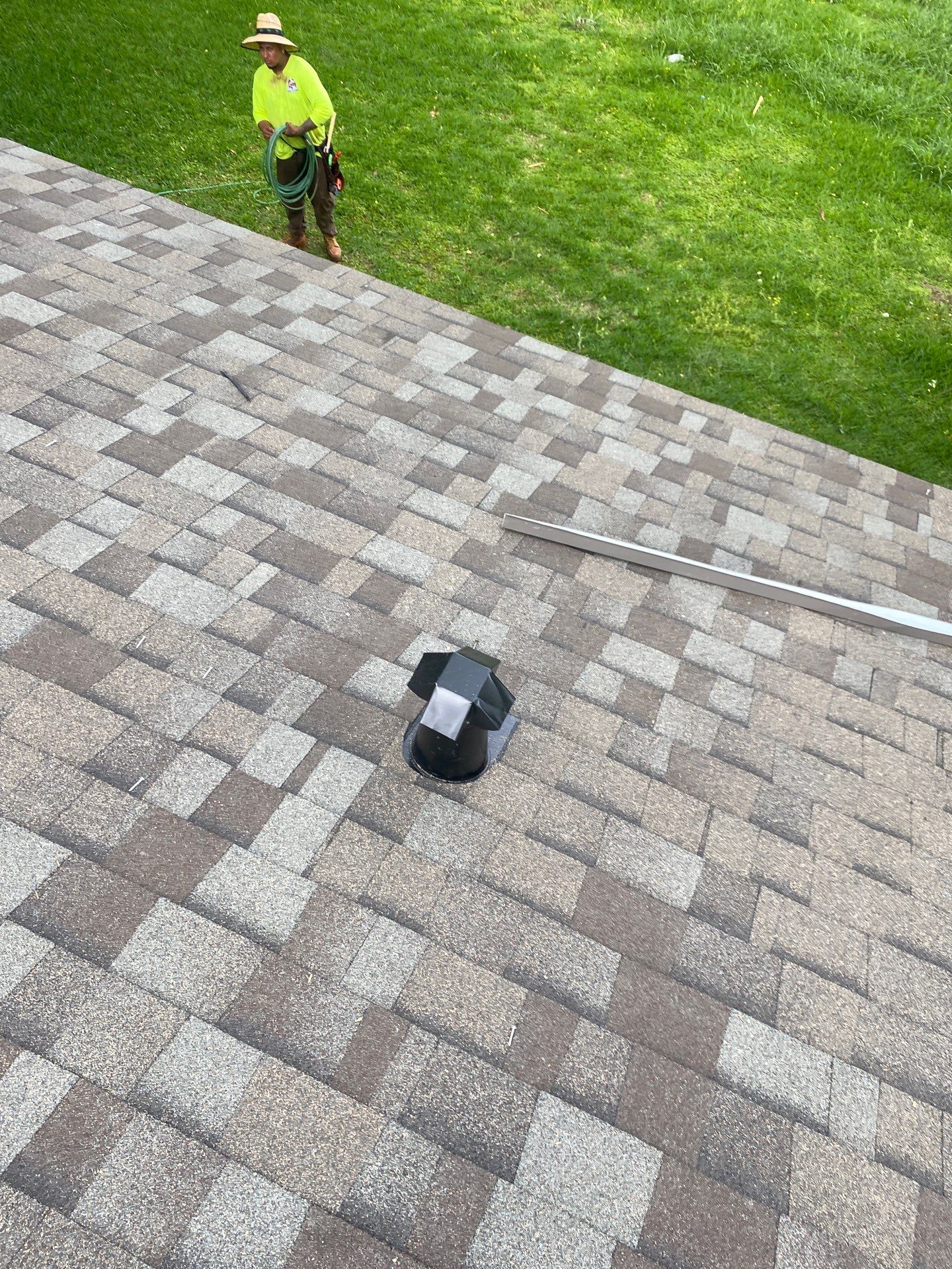 Residential Roofing Installation using Owen's Corning Duration (Lifetime) Shingles by Roof Repair Company