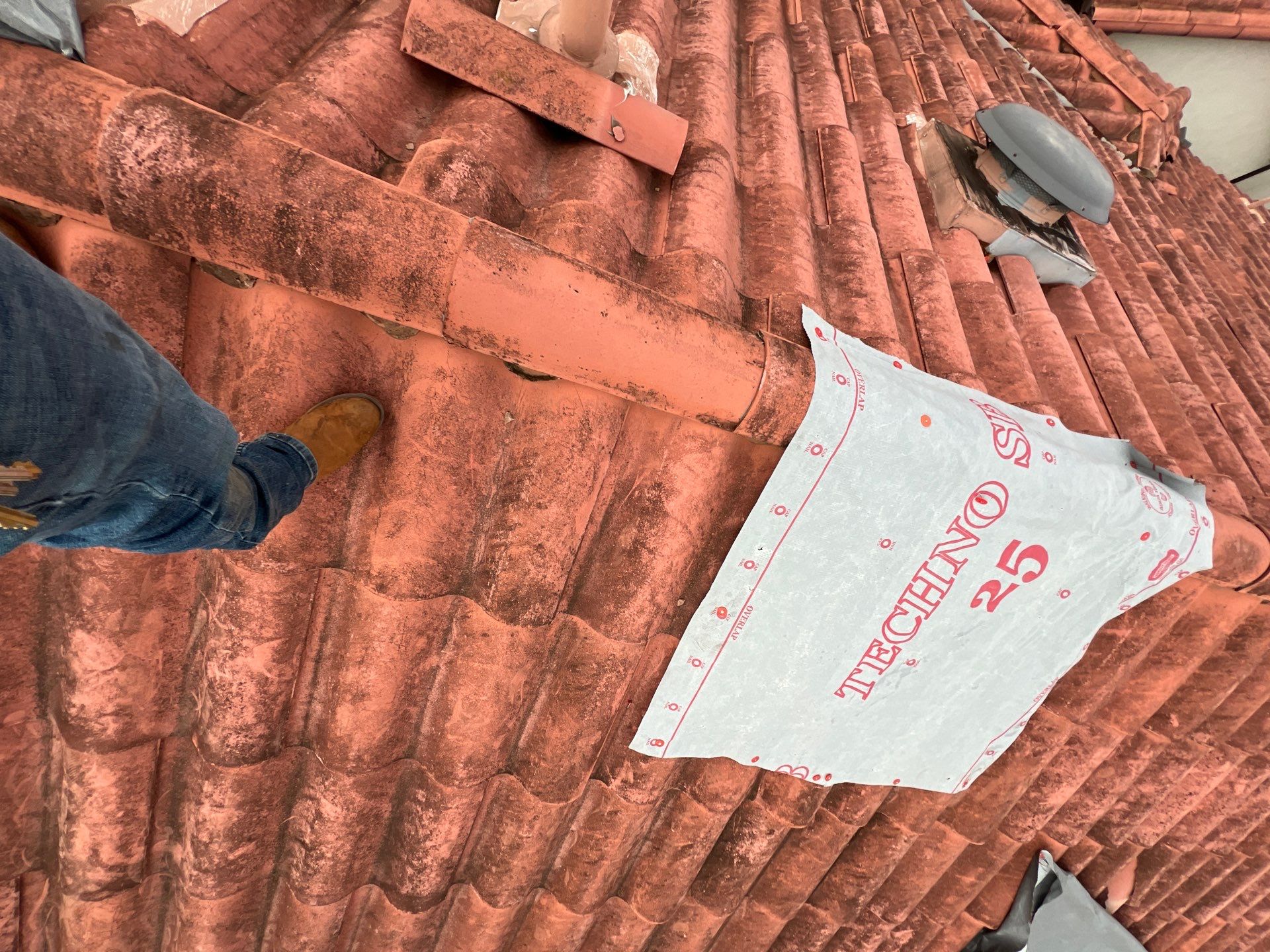 Tile Roof using tile by Roof Repair Company