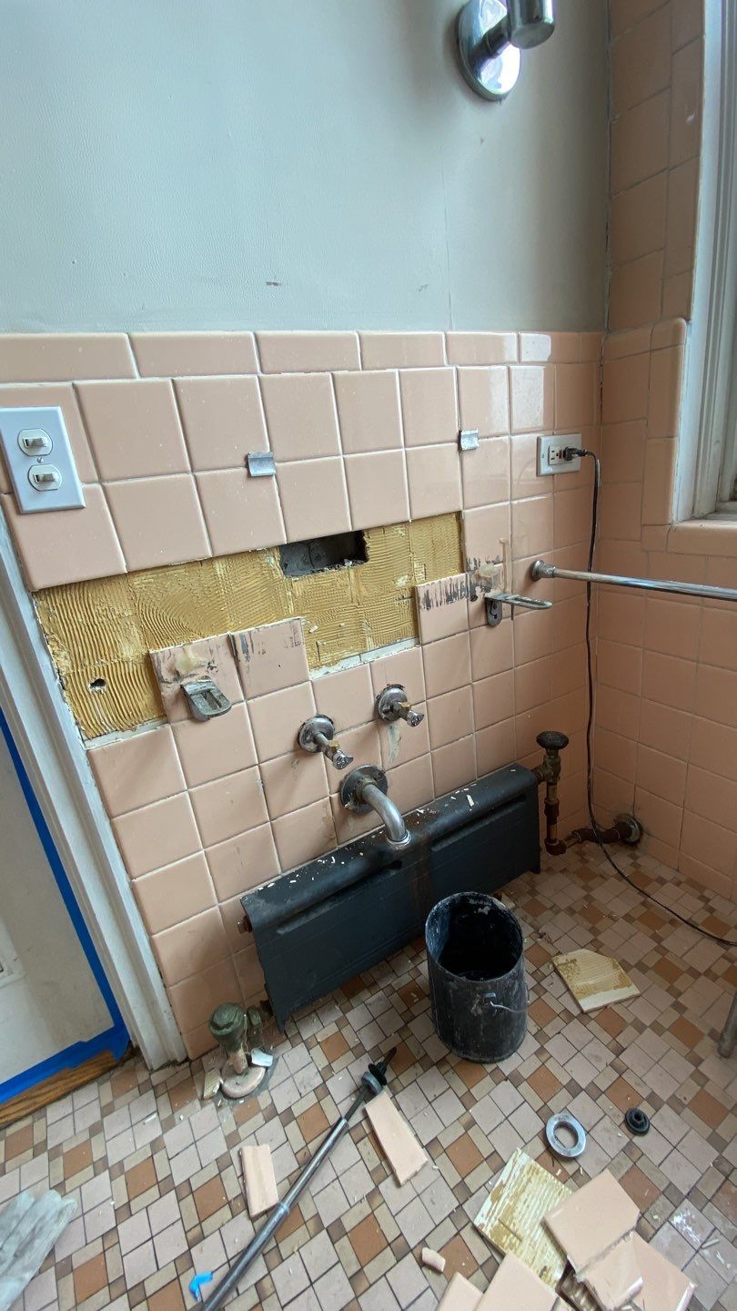 Sheridan road Bathroom remodel by Punch List