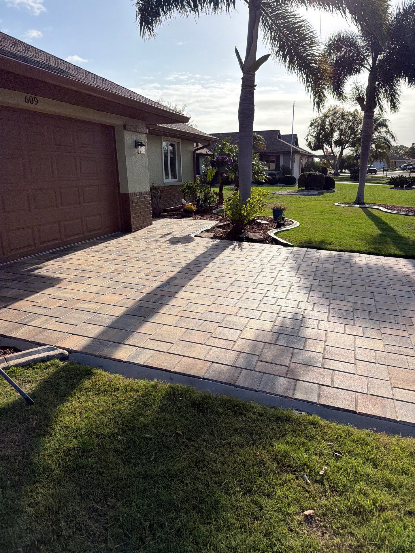 Paver Driveway and Patio Sealing in Sun City Center by Supreme Paver Experts