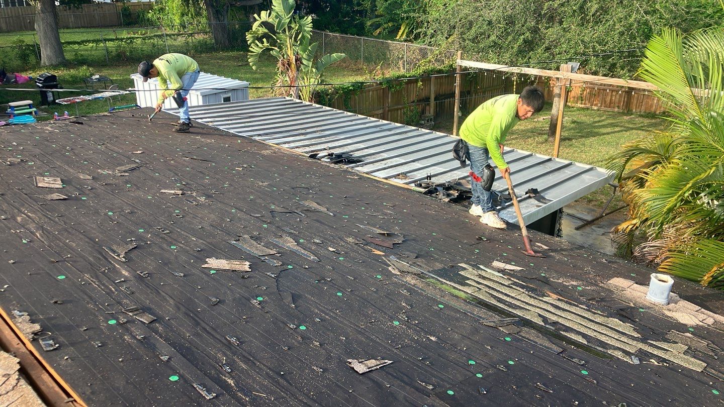 Project in St. Petersburg 33705 by Mitchell Roofing Company LLC 