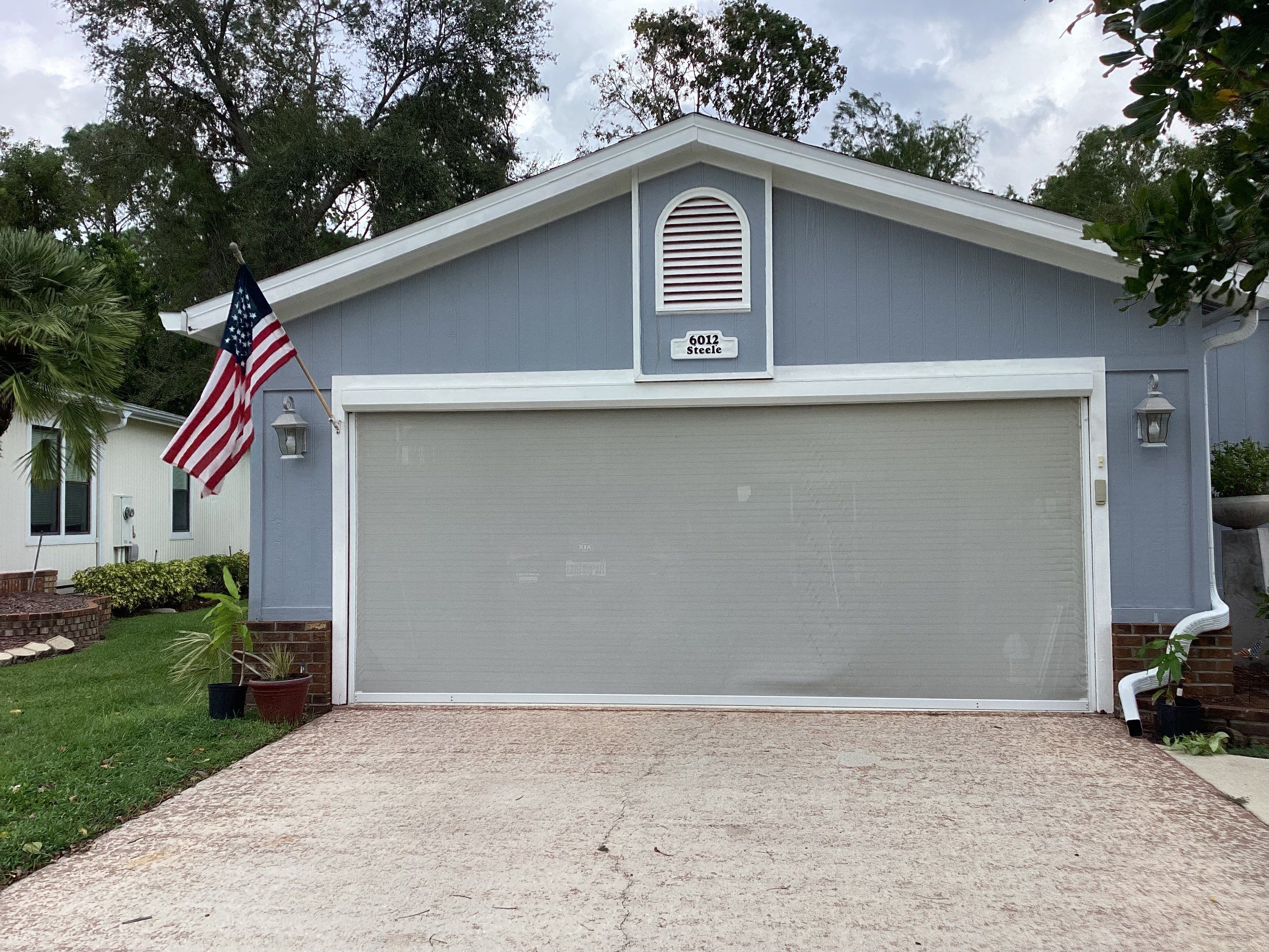 6 Inch Seamless Gutters using K-Style Gutters by Gutter Professors