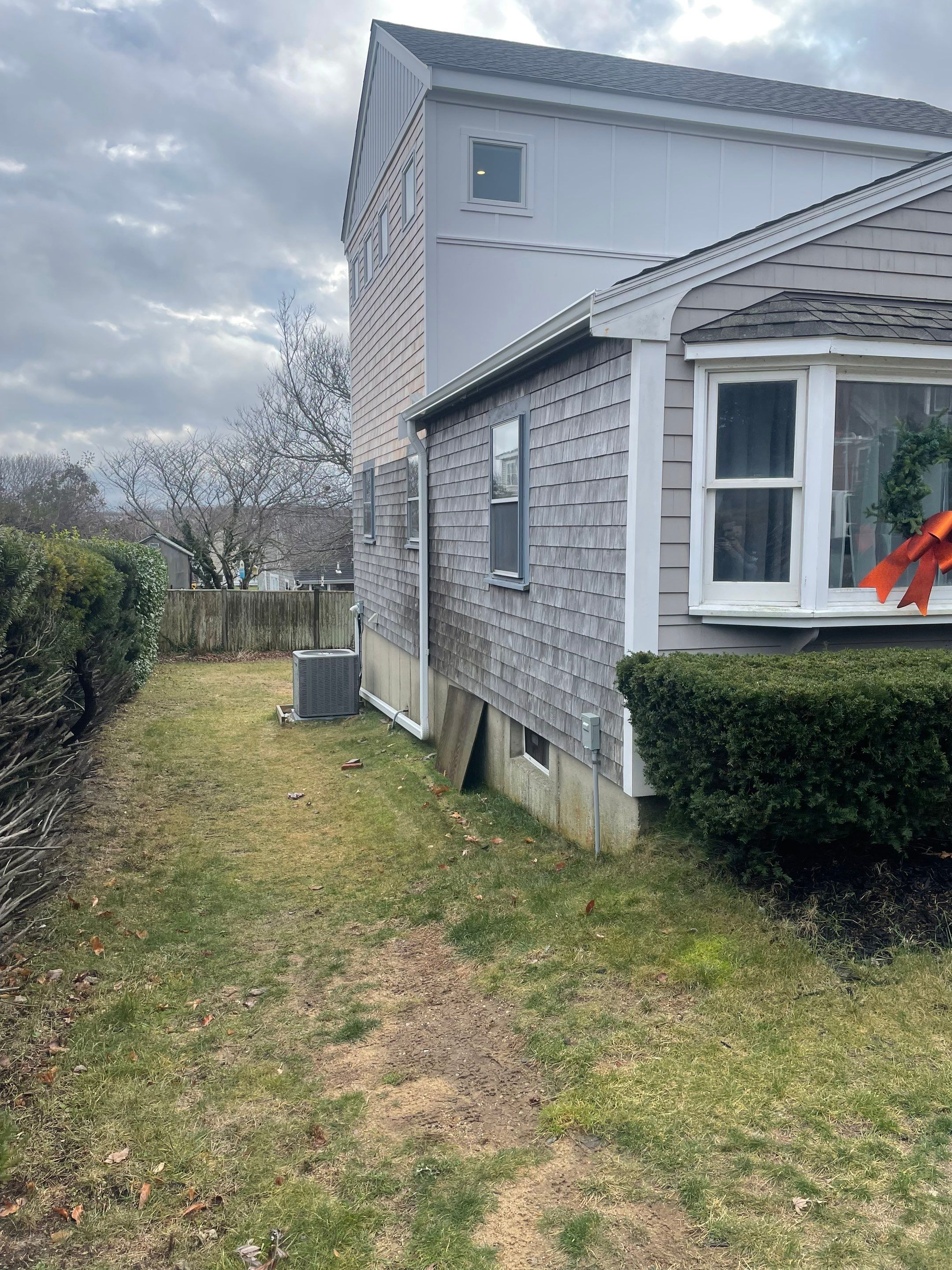 Gutter Installation using 5" K-Style Aluminum Gutter in Plymouth, MA. by Gutter Pro Enterprises