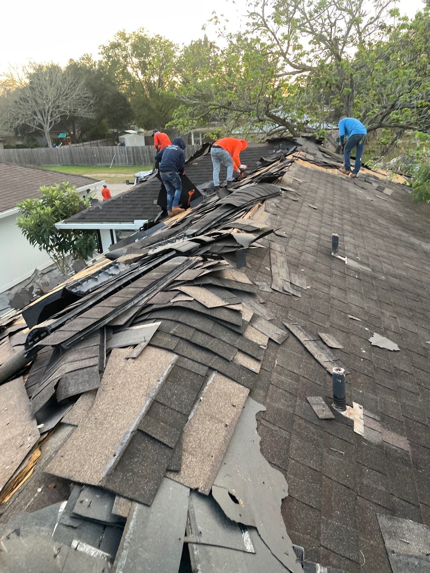Residential Roofing Installation using Owen's Corning Duration (Lifetime) Shingles by Roof Repair Company