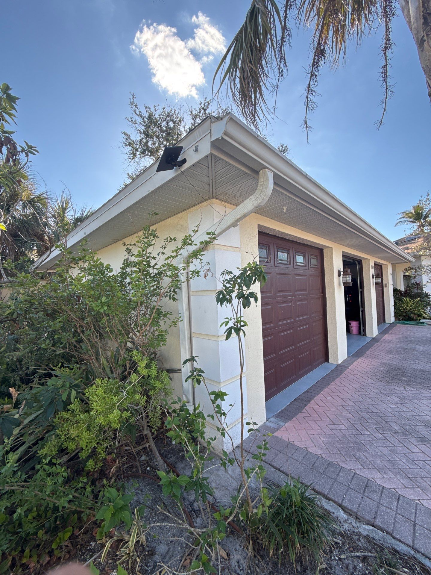 White K-Style Seamless Gutters in Sarasota FL by Gutter Professors