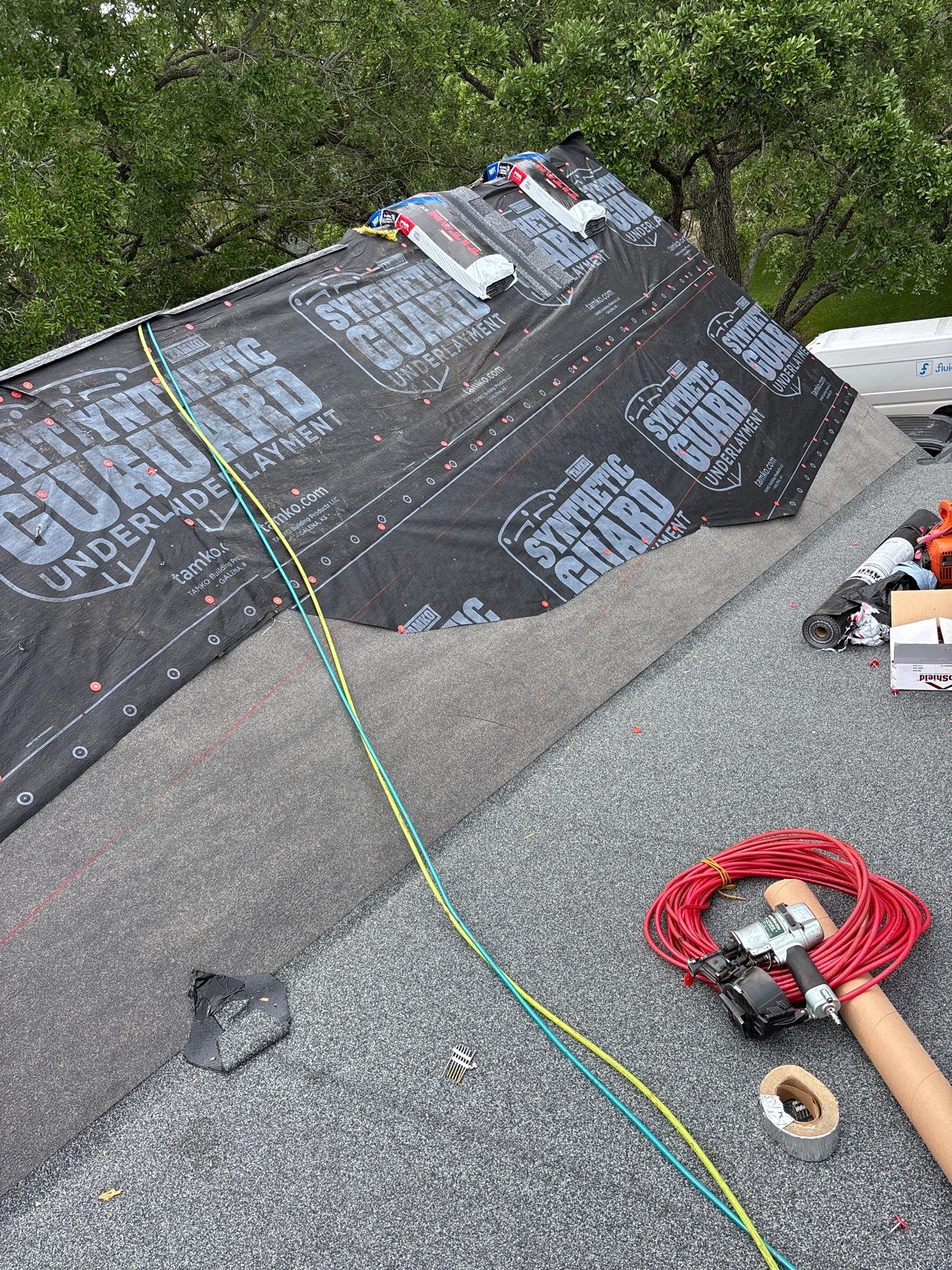 Roof Replacement Houston by Roof Repair Company