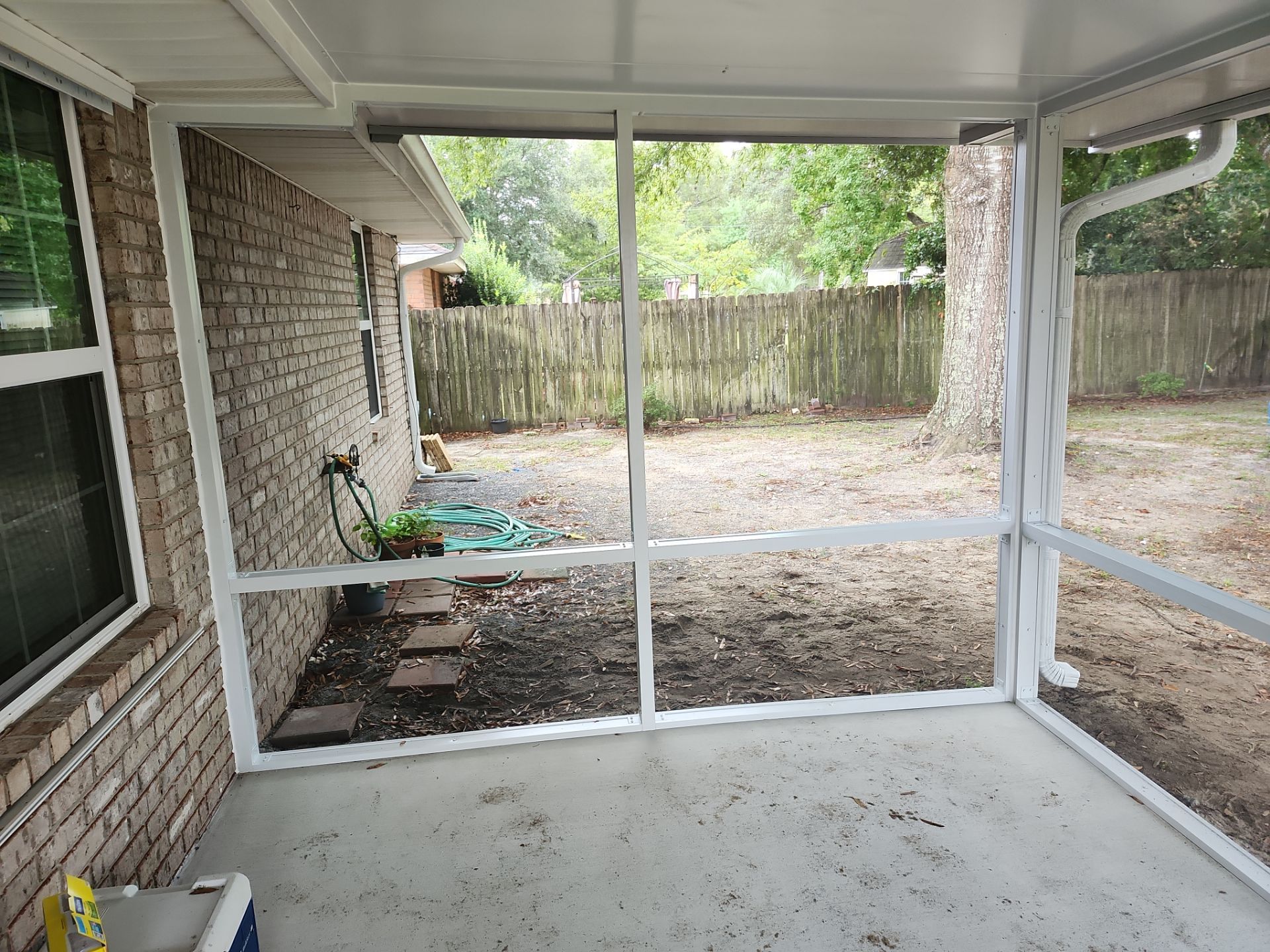 Screen Room w/Colorbeam by Titan Sunrooms