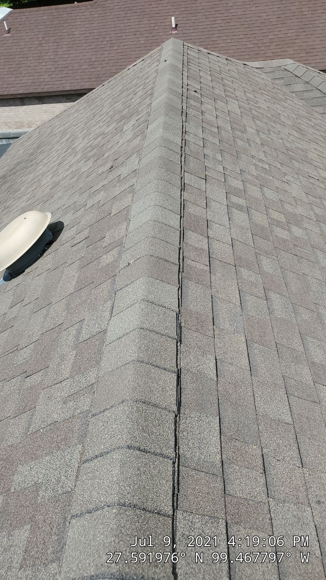 Residential Roofing Installation using Owens Corning - Oakridge by JM Flores Roofing & Construction, Inc