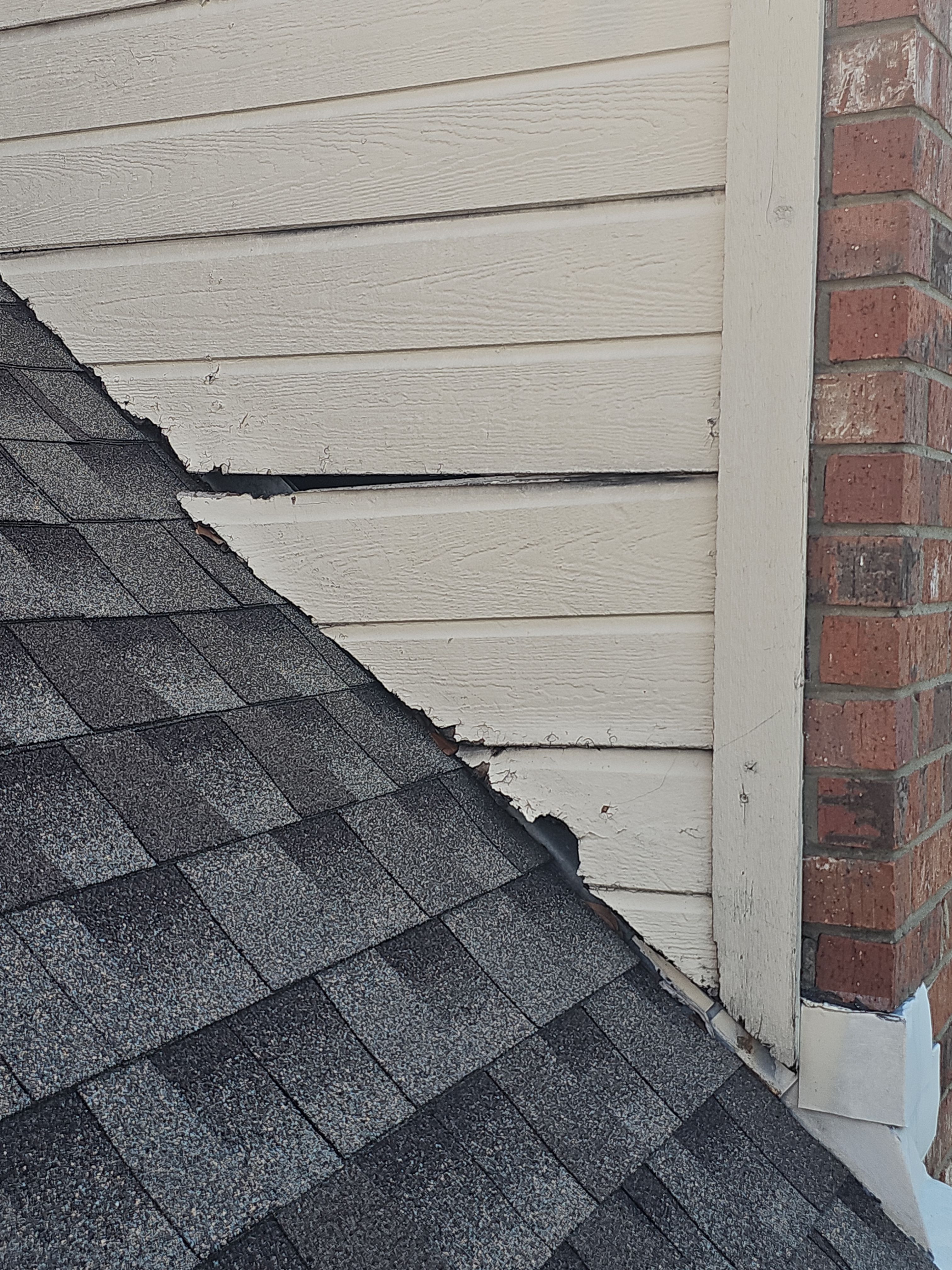 Targeted Siding Replacement in Plano, TX by road roofing llc