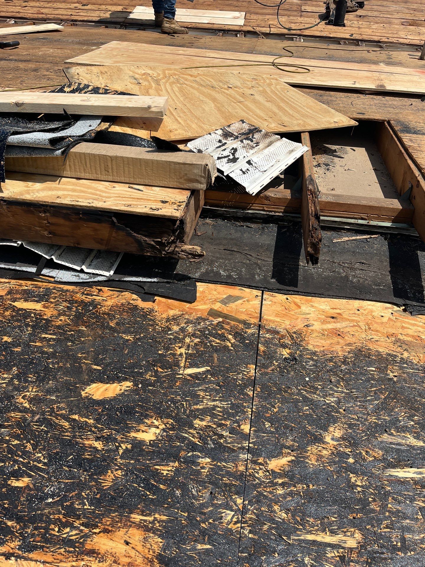 Project in St. Petersburg 33711 by Mitchell Roofing Company LLC 