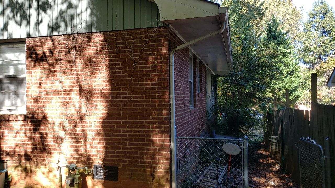 House Wash using cleaner by Power Wash Masters LLC