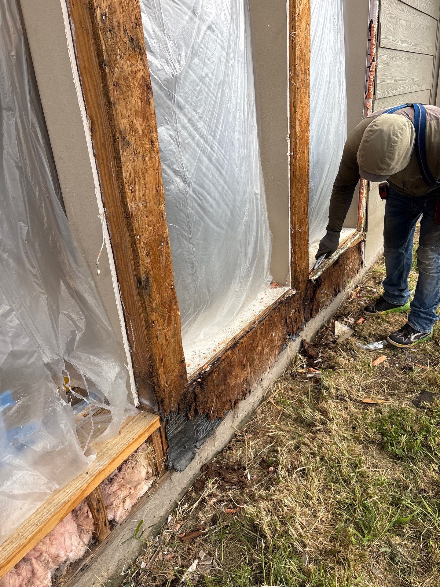 Poorly installed Windows WILL Destroy a home! by Bayfront Roofing and Construction