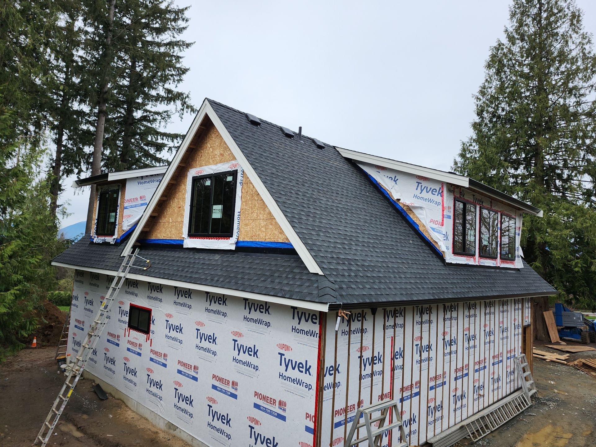 Residential Roofing Installation using GAF Charcoal HDZ by Top Notch Roofing Inc