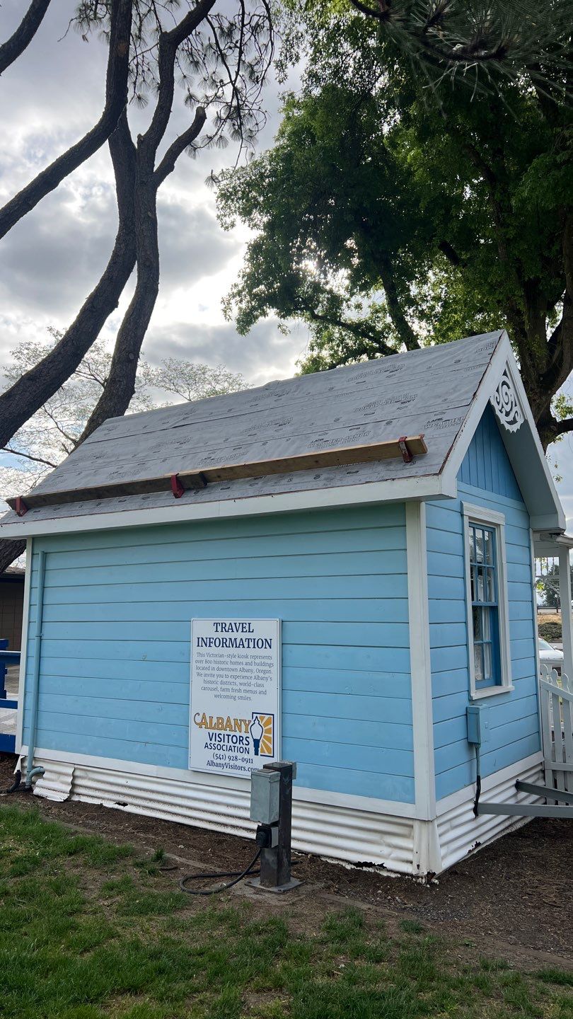 Cedar Shake Install using #1 Blue Label Cedar Shingles for the Albany Visitors Association  by Orezona Building & Roofing Company, Inc.