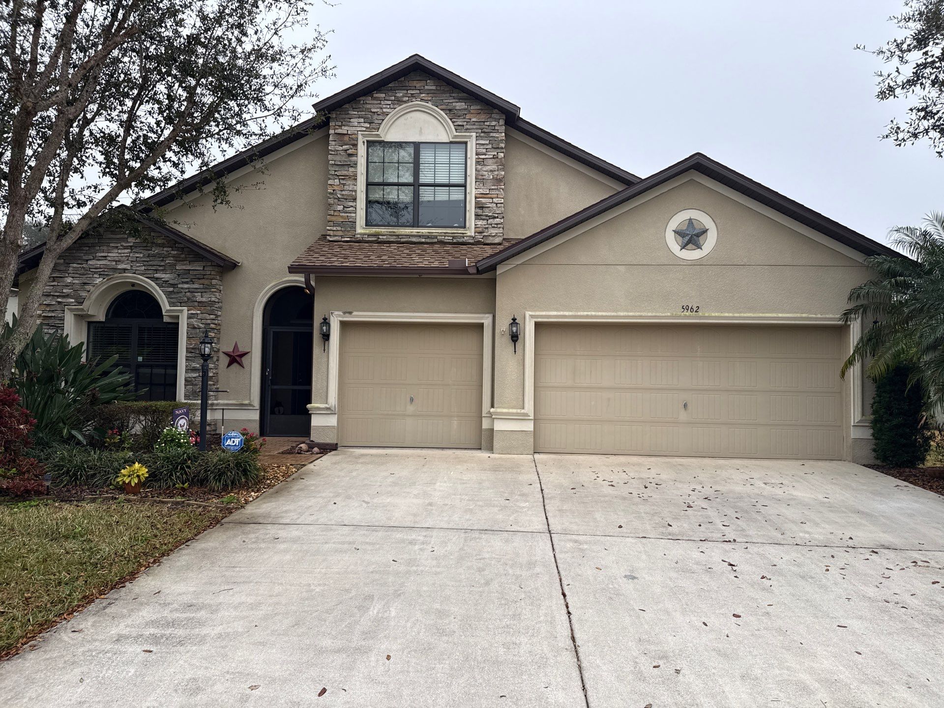 House Wash, Fence Cleaning & Driveway Cleaning in Lexington – Parrish, FL by Sunshine AquaWash