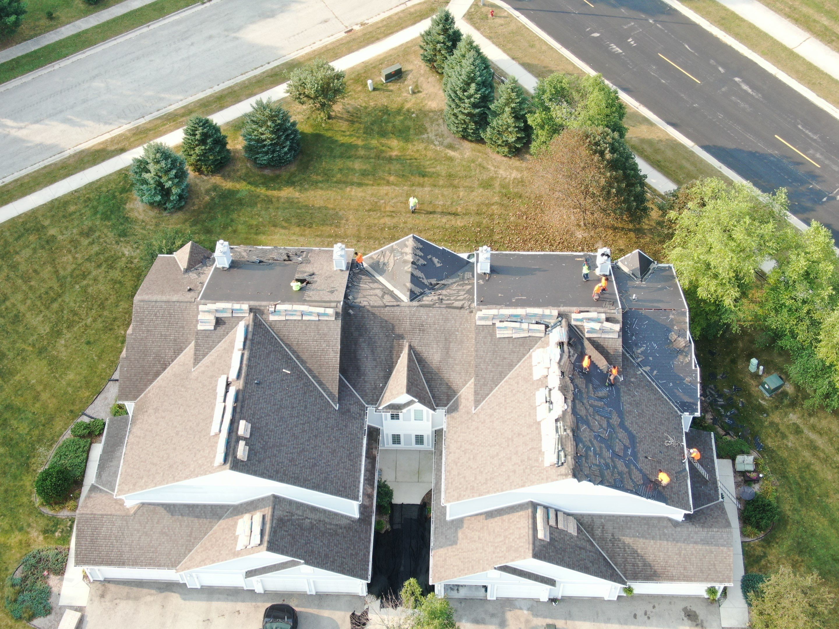 Bridlewood Condo Association by LeFever Roofing LLC