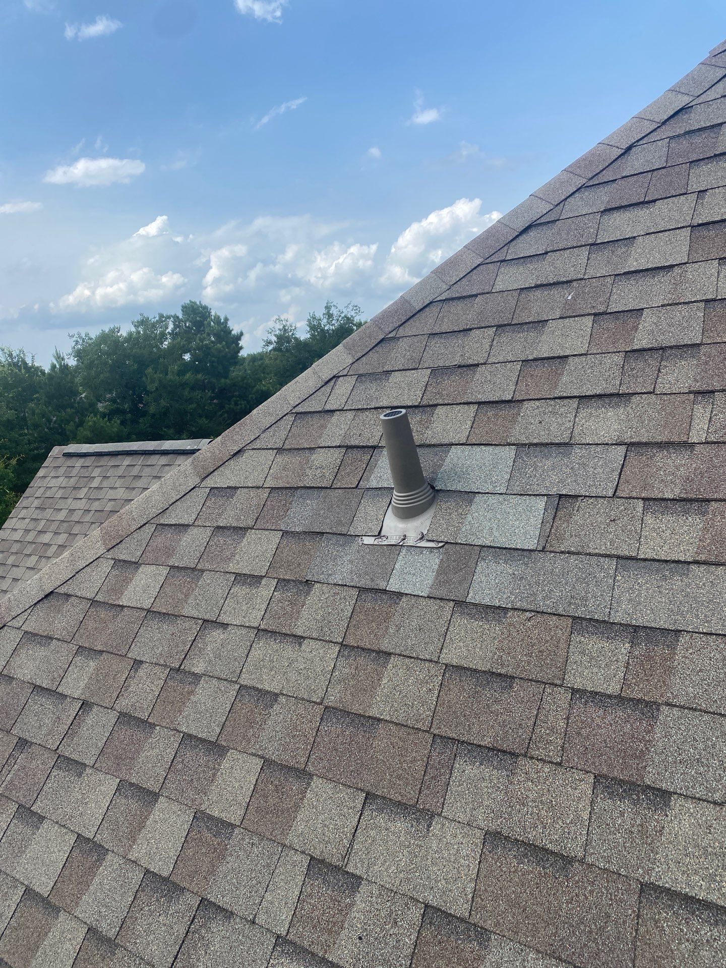 Hail Damage using Owen's Corning Duration (Lifetime) Shingles by Roof Repair Company