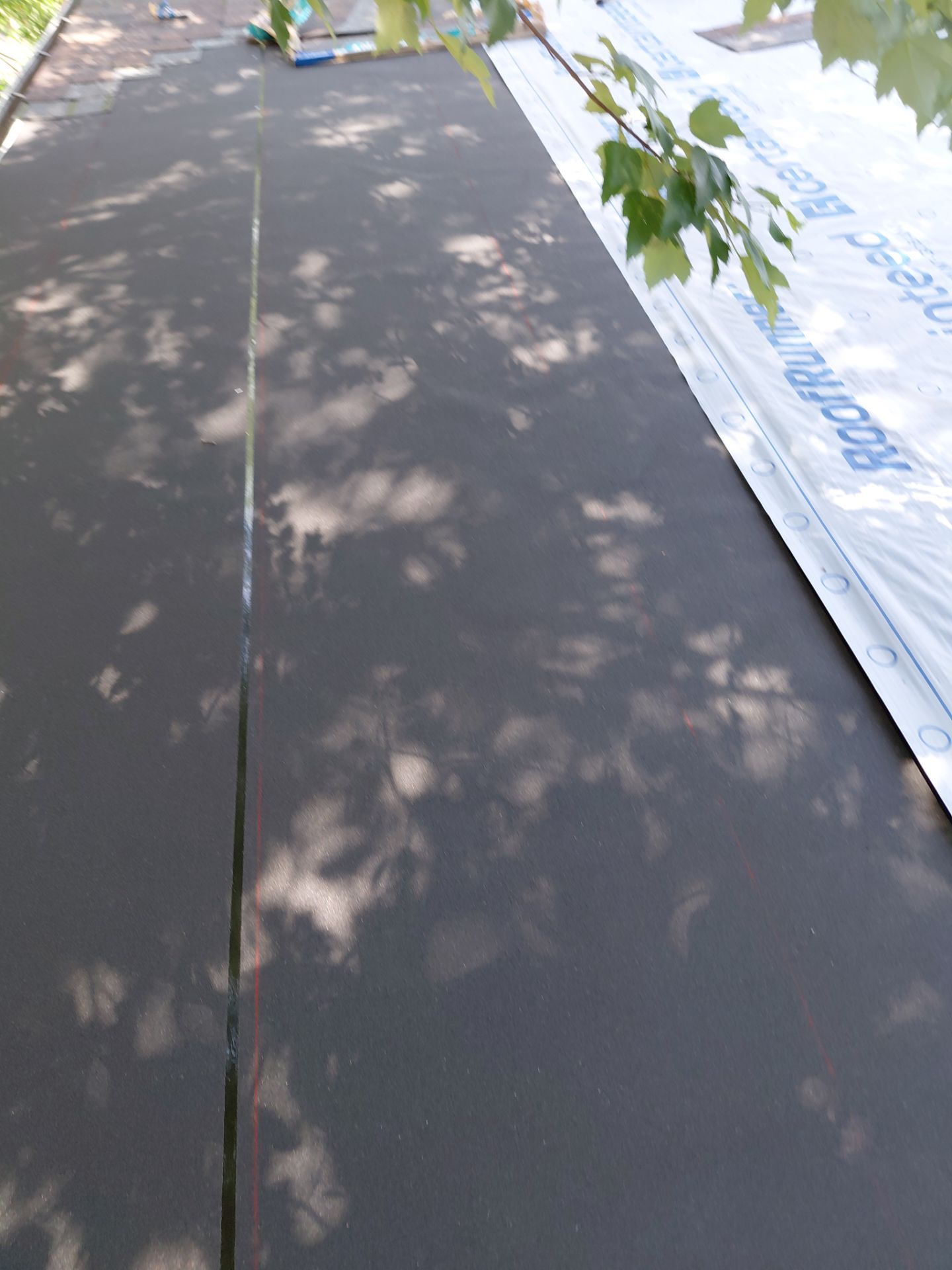 West Springfield: Residential Roof Replacement with CertainTeed Landmark in Heather Blend by RM Banning, Inc.