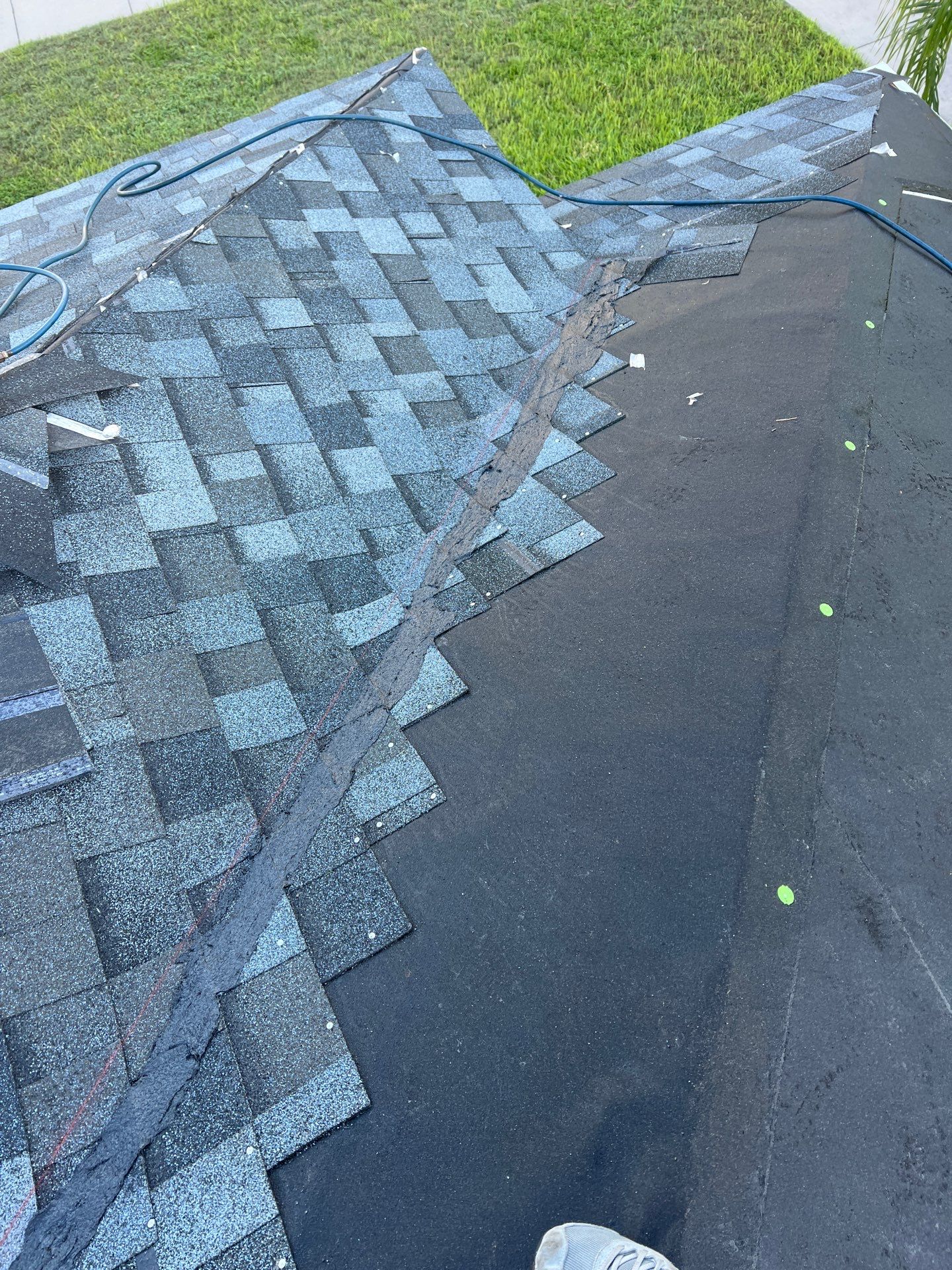 Unethical Solar Company remedy  by Bayfront Roofing and Construction