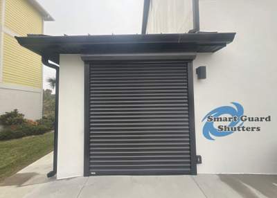 Rolling Shutter in Bronze