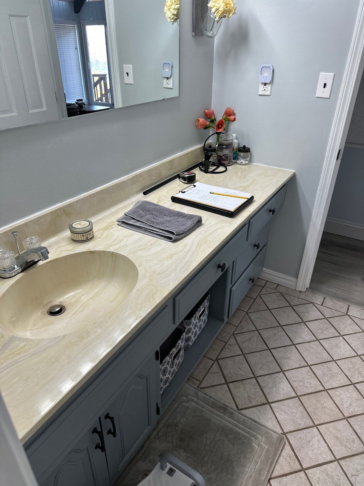 Becker Lake Home Bathroom Remodel by Kitchen Works LLC