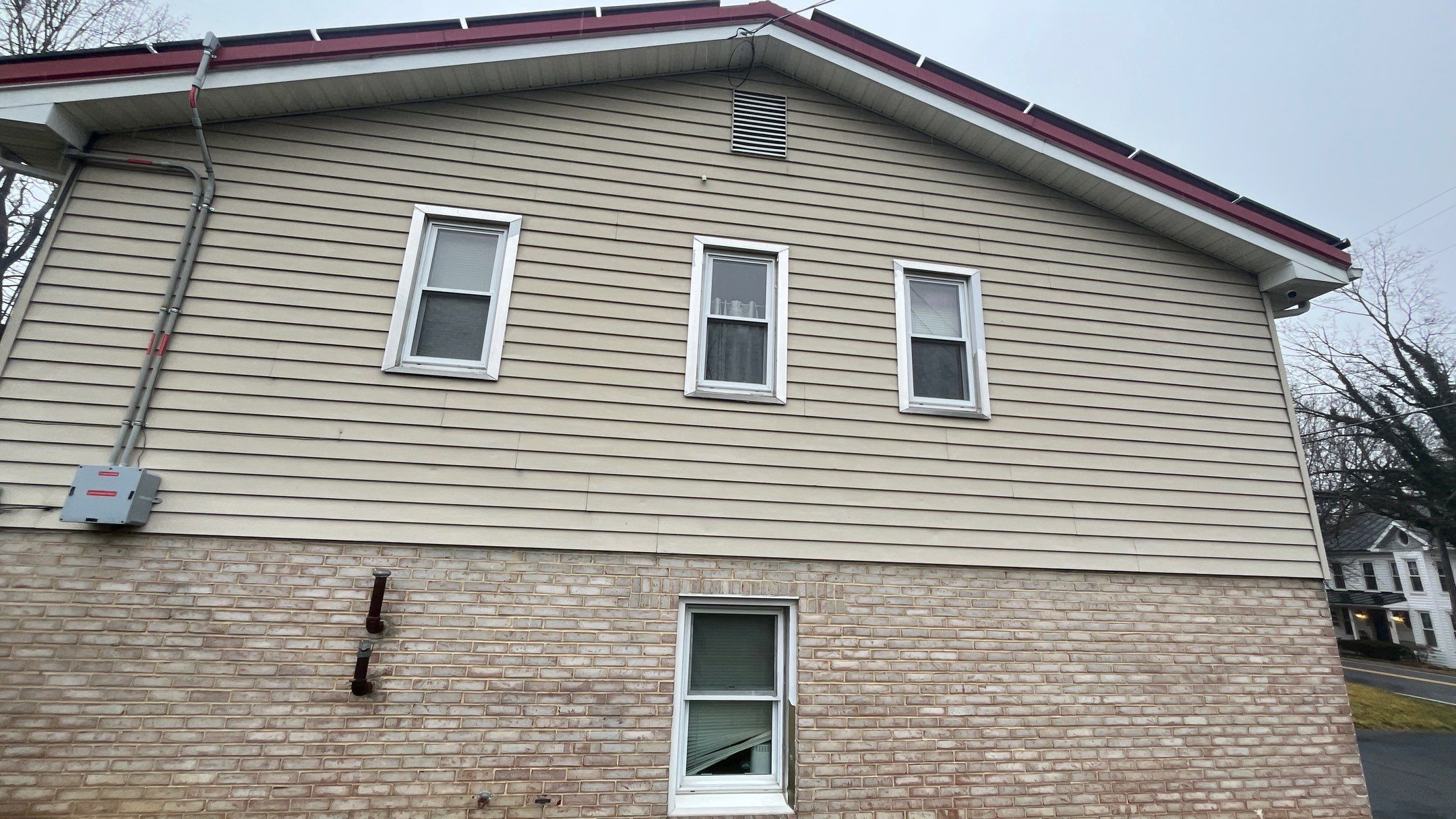 Double Hund Windows and Bow by Aspen Home Improvements