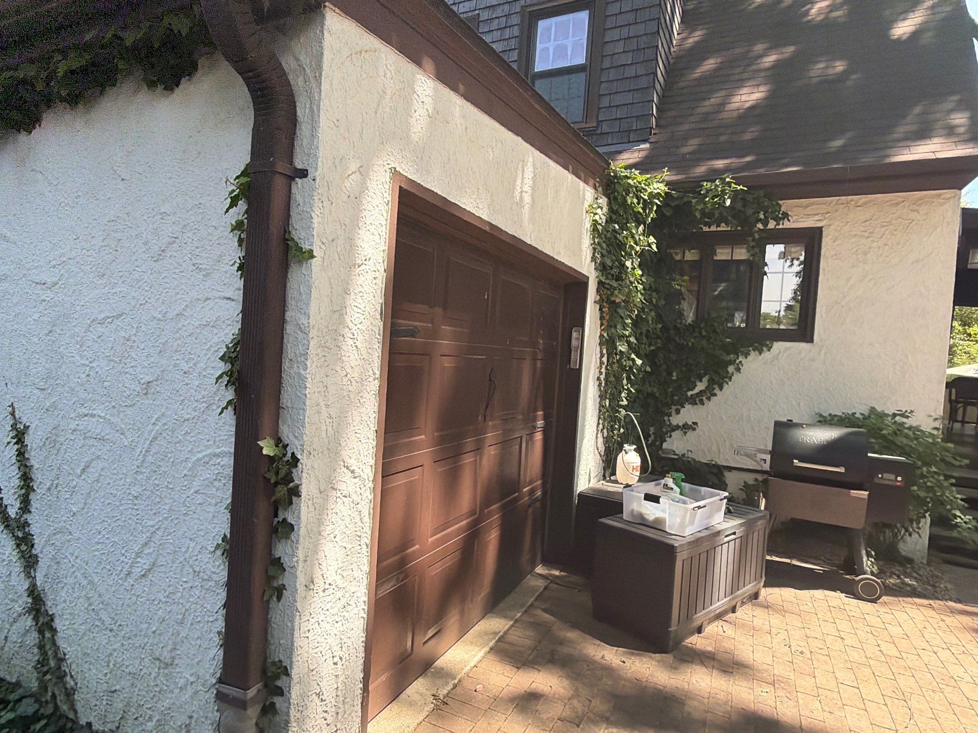 Stucco and Dryvit House Soft Washing by Northern Power Washing LLC.