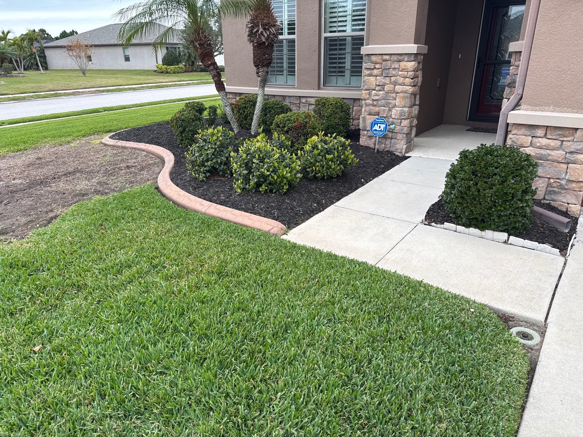 Transform Your Driveway & Curb Appeal with Sunshine AquaWash! | Expert Pressure Washing Services by Sunshine AquaWash