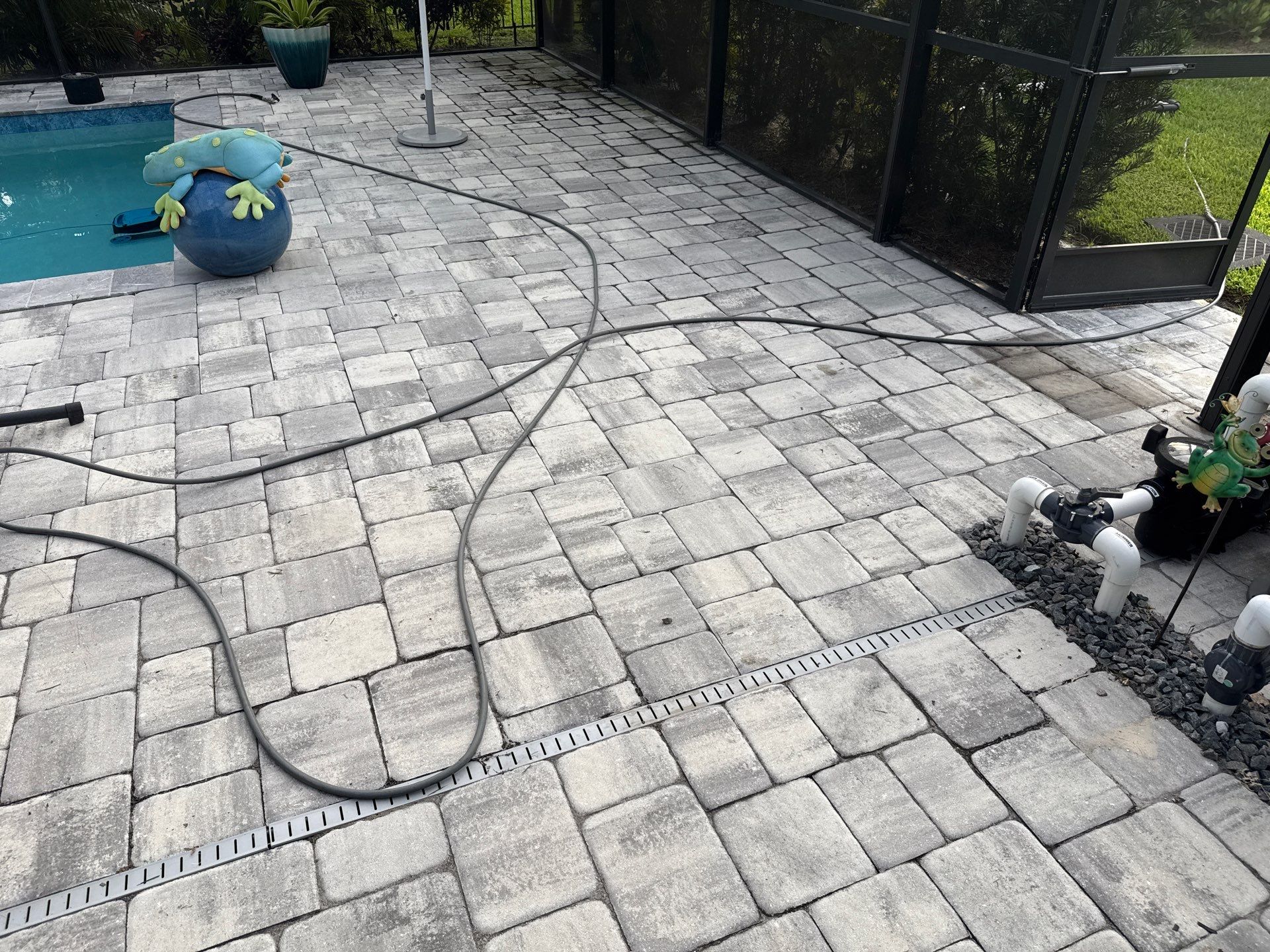 Paver Pool Deck & Screen Enclosure Cleaning – North River Ranch, Parrish, FL by Sunshine AquaWash