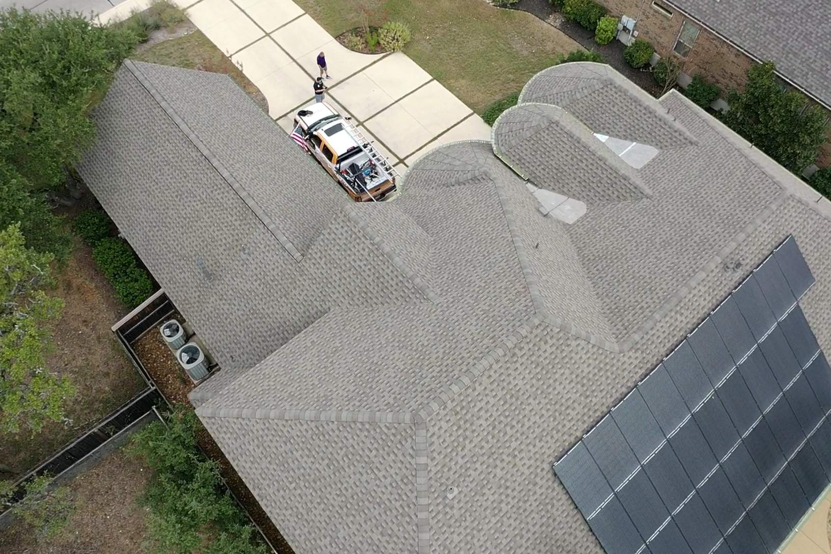 Residential Roof Replacement using GAF Timberline HDZ Architectual Shingles by Premier Roofing and Contracting