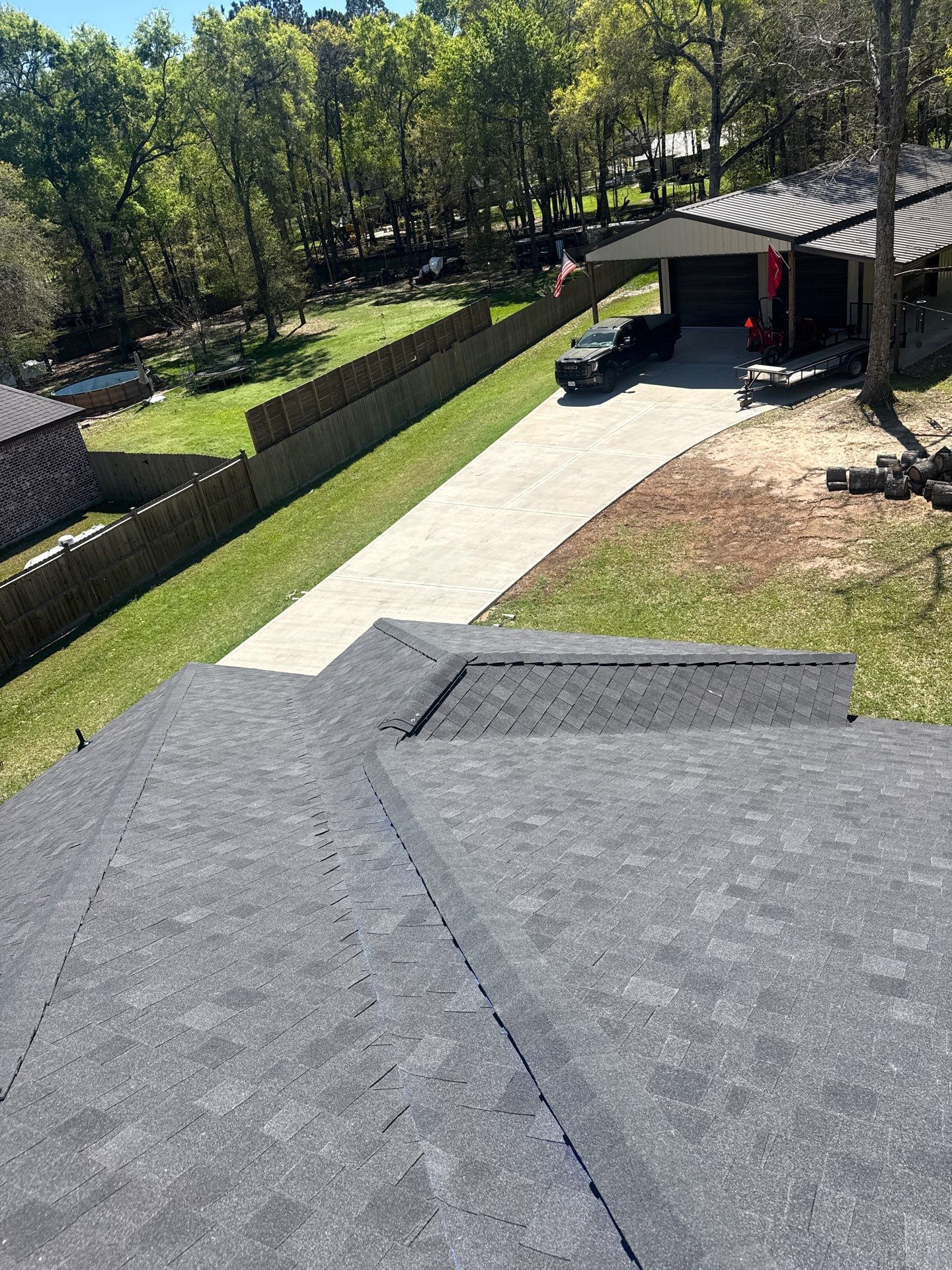 Huffman Roof Installation using Atlas Pinnacle Pristine by Modern BYLT Roofing & Construction