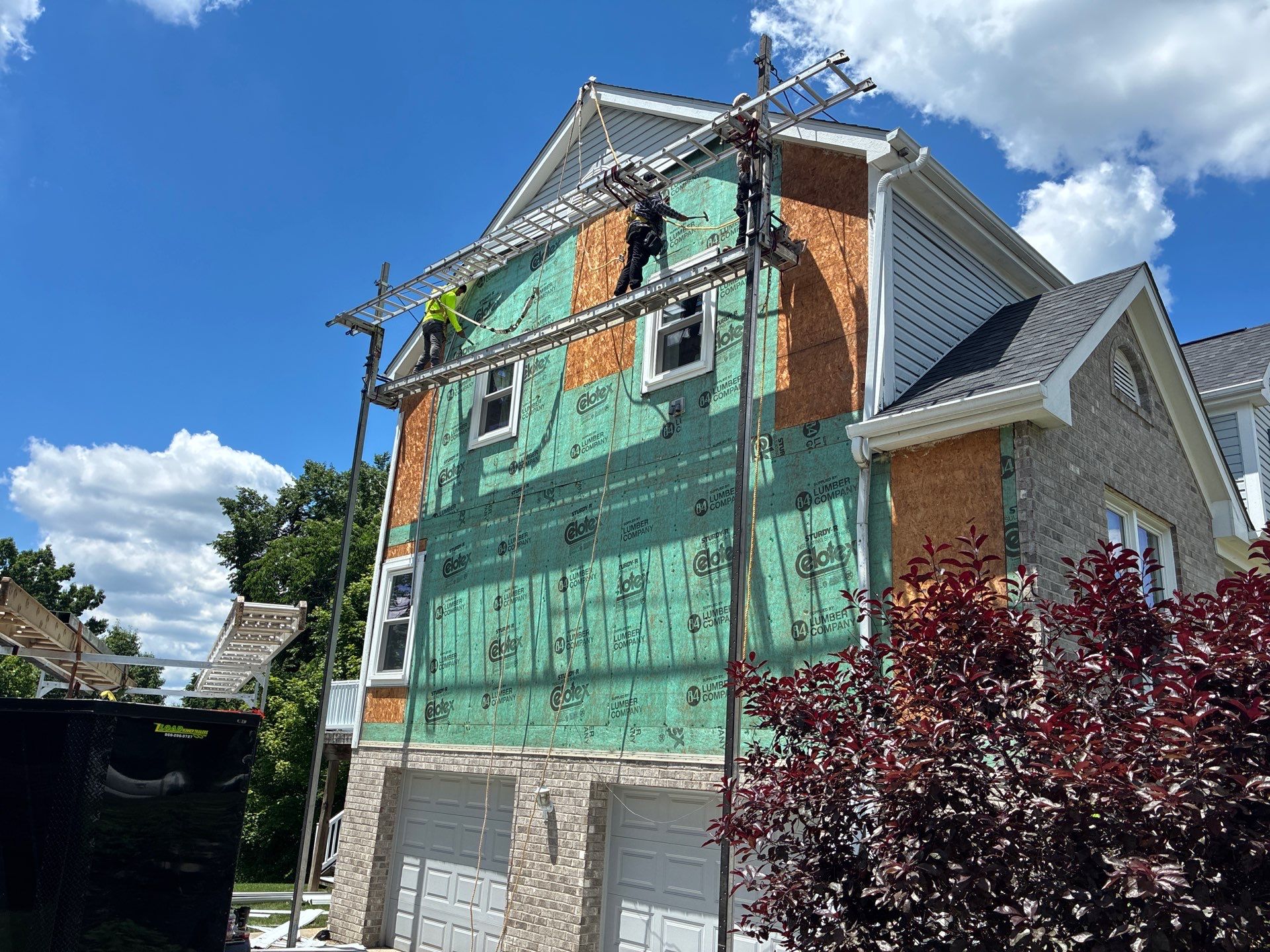Full House Siding Renovation with English Wedgewood Vinyl Siding in Sewickley by Ideal Siding Pittsburgh