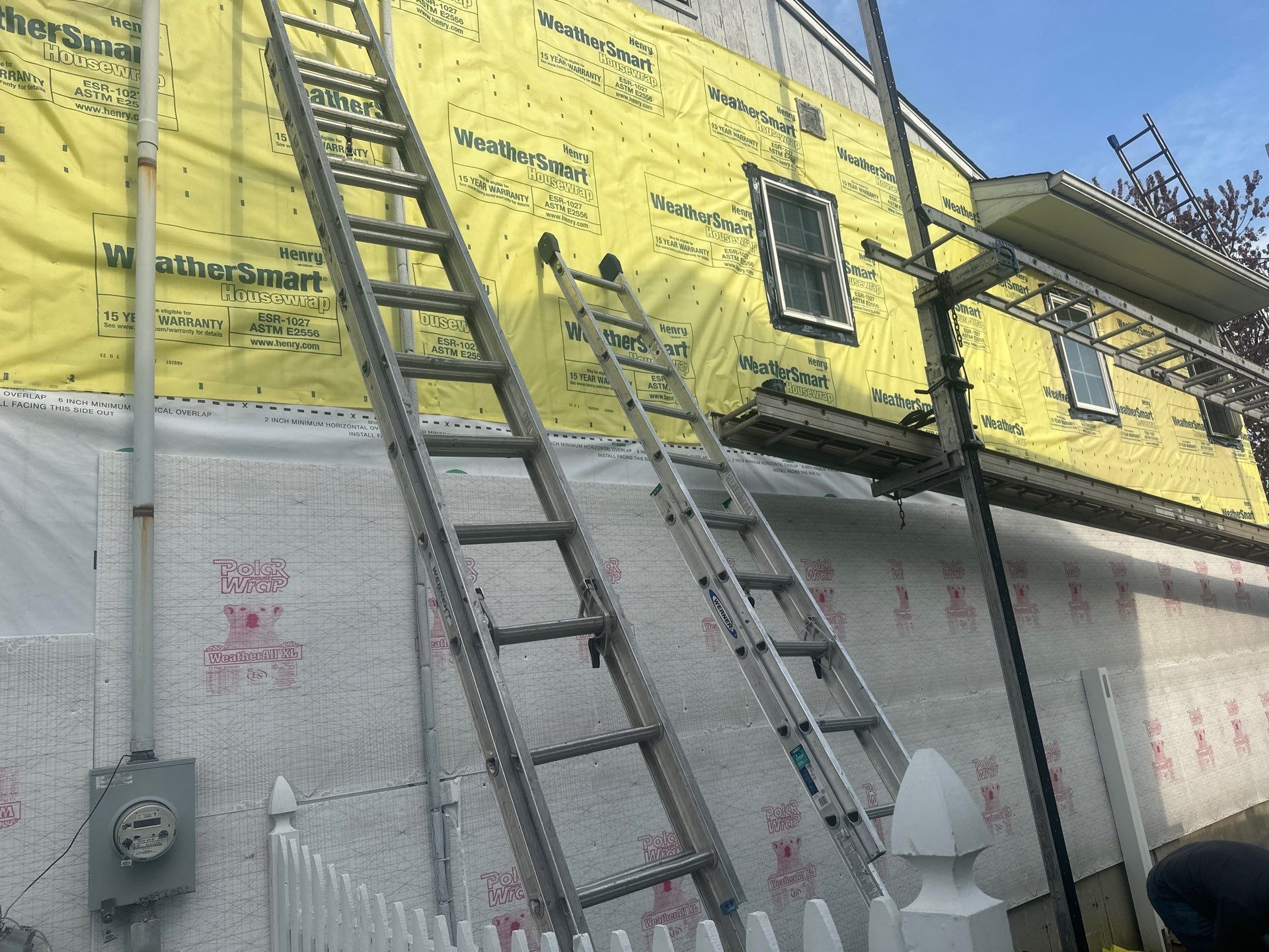 Siding Installation using Certainteed Cedar Impressions Straight Edge Perfection Shingles - D7 - Pacific Blue by A Plus Exterior