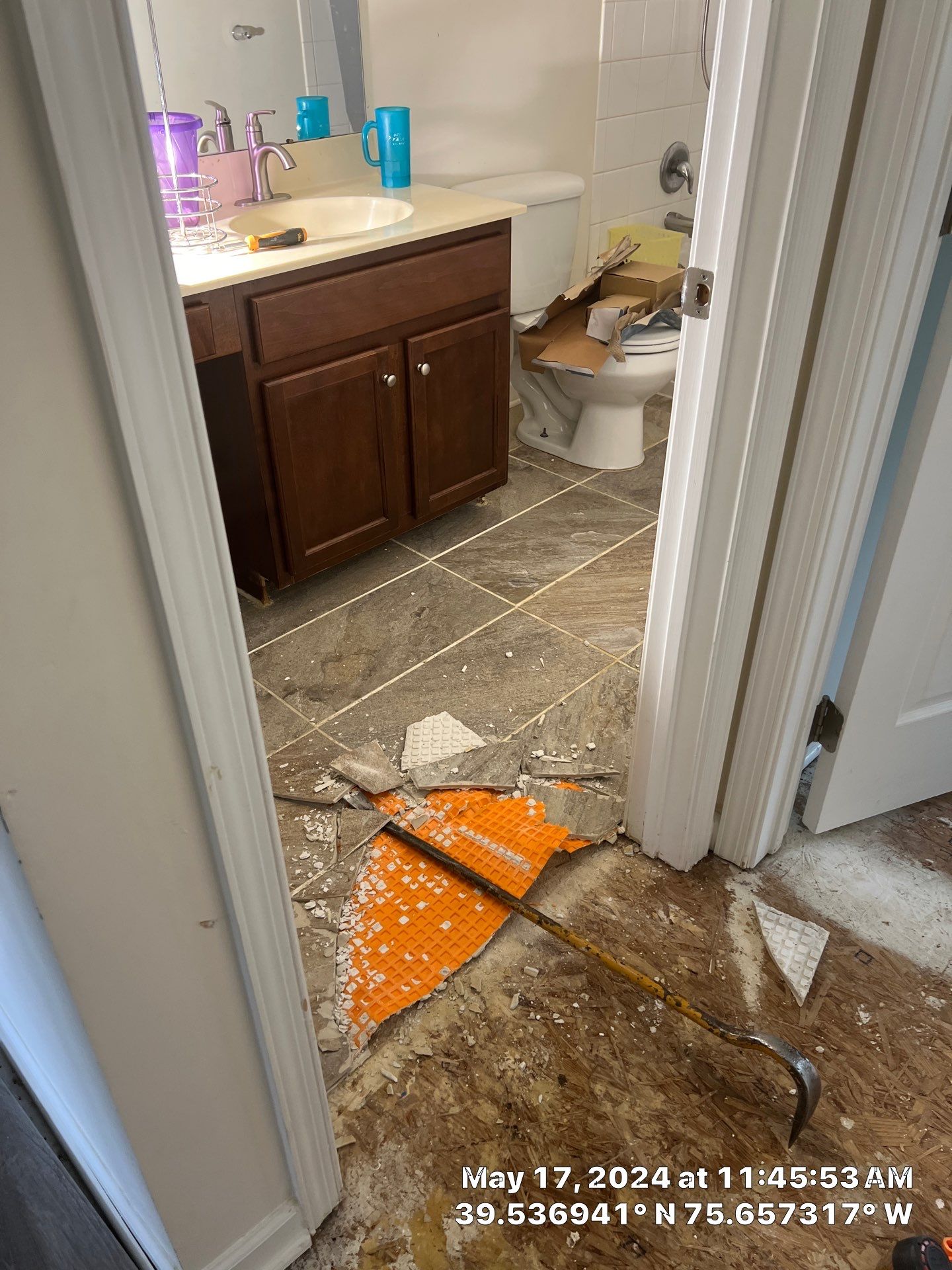 After Hours Emergency Water Extraction and Restoration in Middletown, Delaware by Healthy Home Solutions