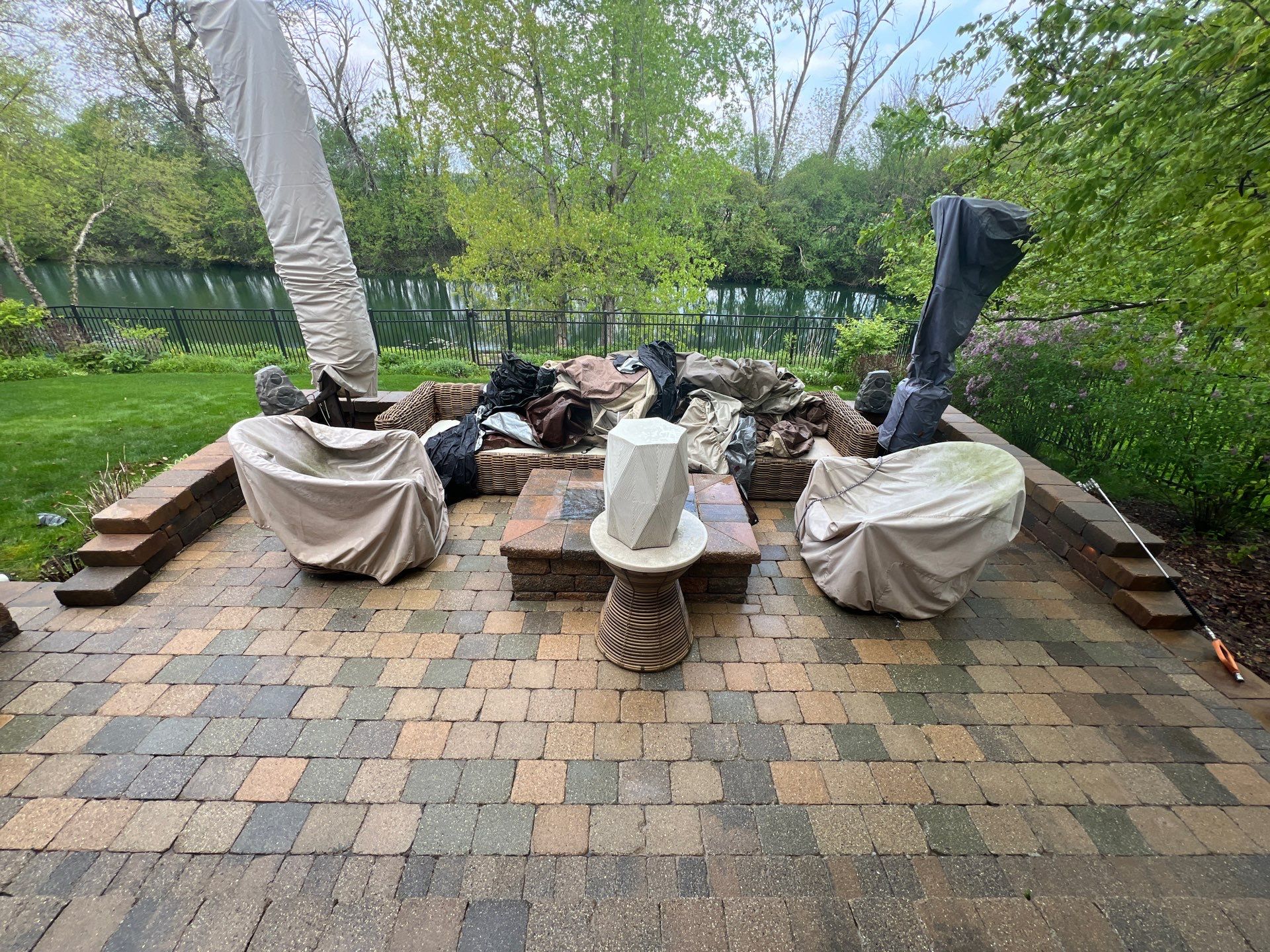 dryvit using Algaecide, soft wash soap by Northern Power Washing LLC.
