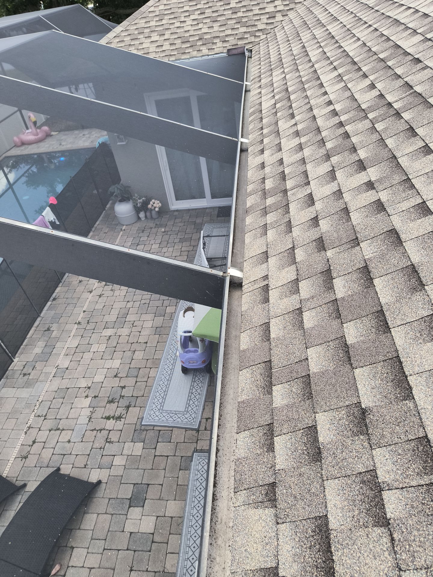 Professional Gutter Cleaning in Lutz FL by Gutter Professors