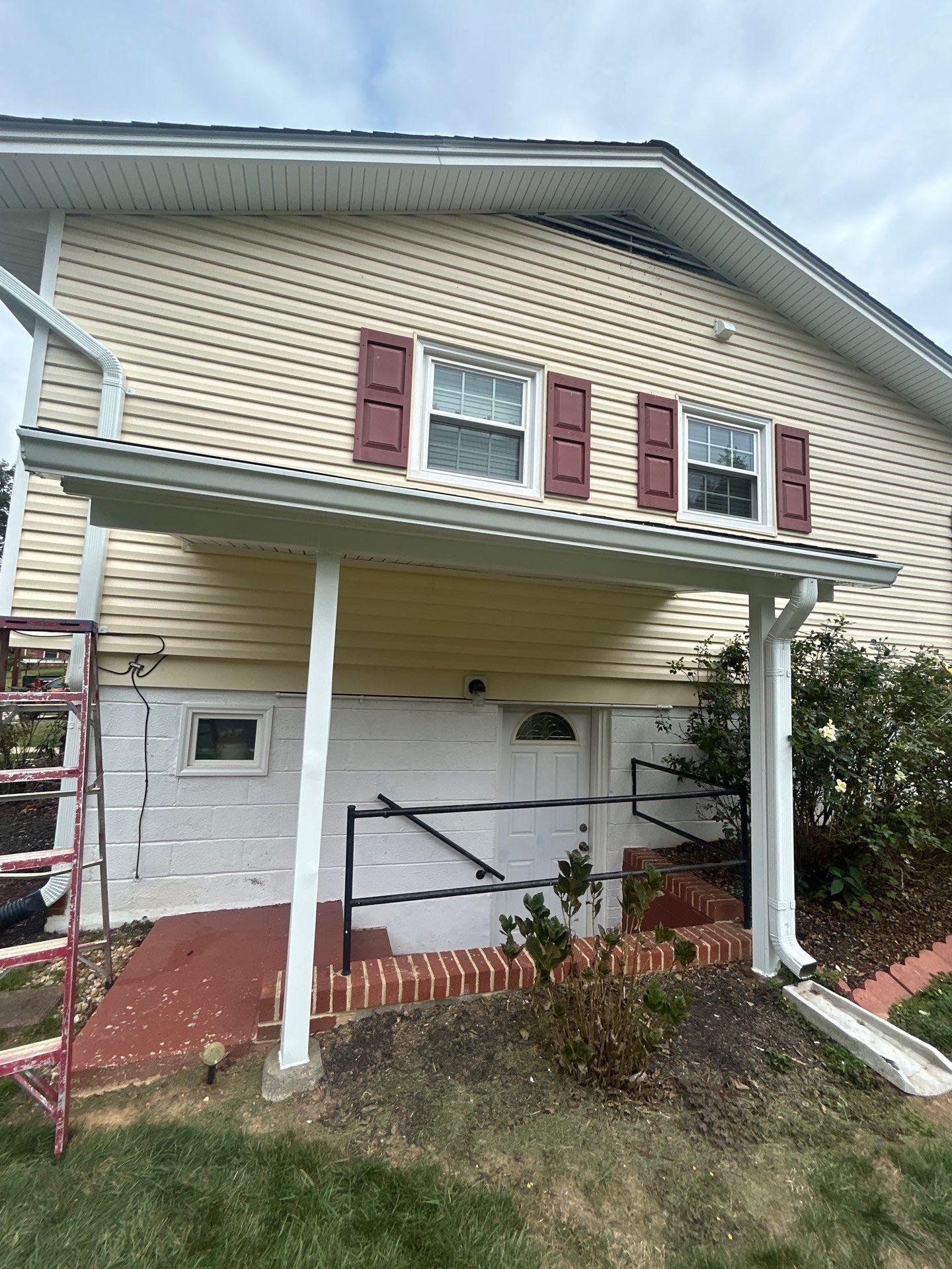 Falls Church : Residential Roof Replacement with CertainTeed Landmark Pro in Max Def Heather Blend by RM Banning, Inc.