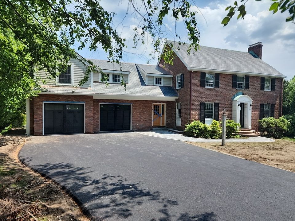 Siding on new construction in Brookline, MA by UBrothers Construction