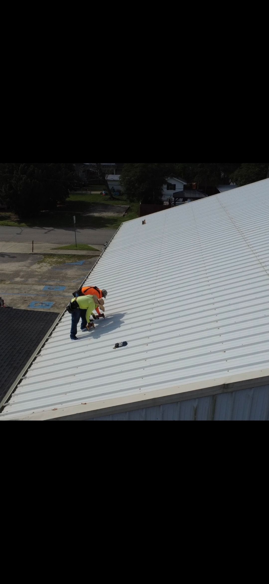 Metal Roof Coating in Harvey by HDS Contractors