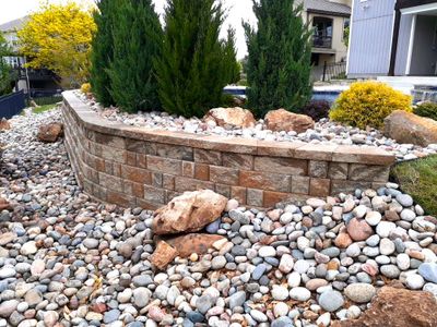 Pool Retaining Wall 