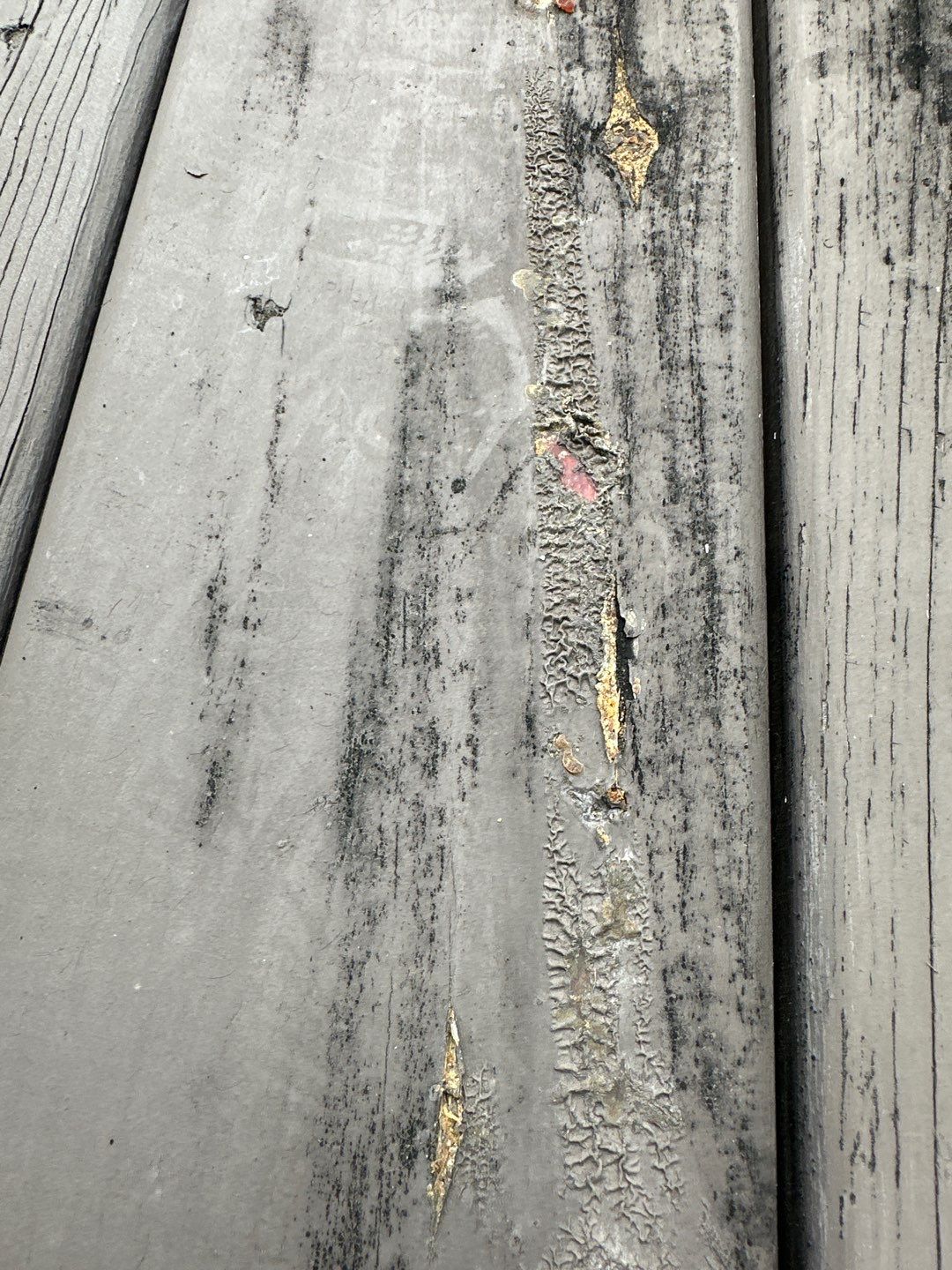 Weathered Deck using AcryFin by DuraSeal