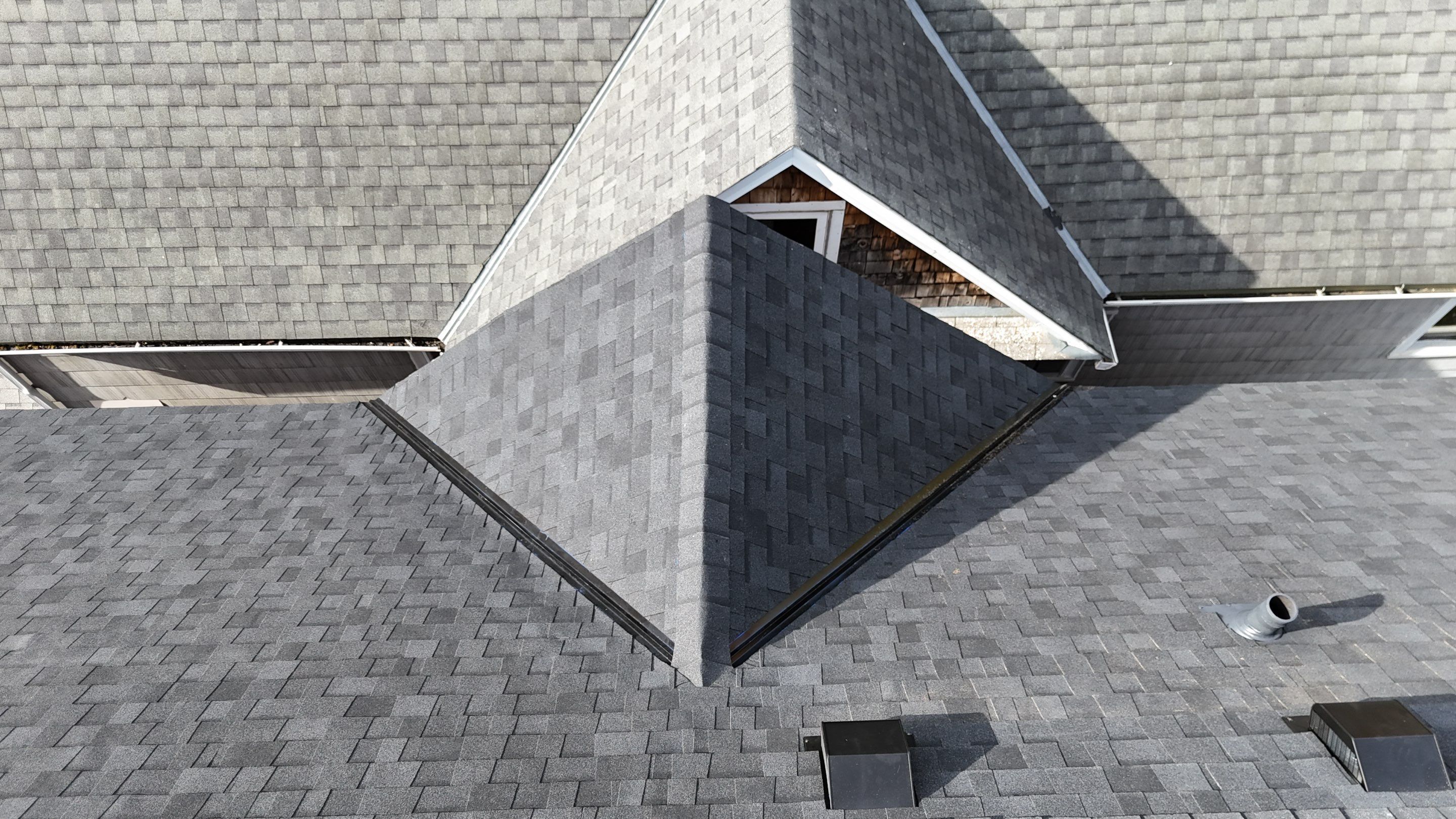 Owens Corning Duration – Onyx Black Roof Replacement | St. Paul, MN by First Impressions Exteriors