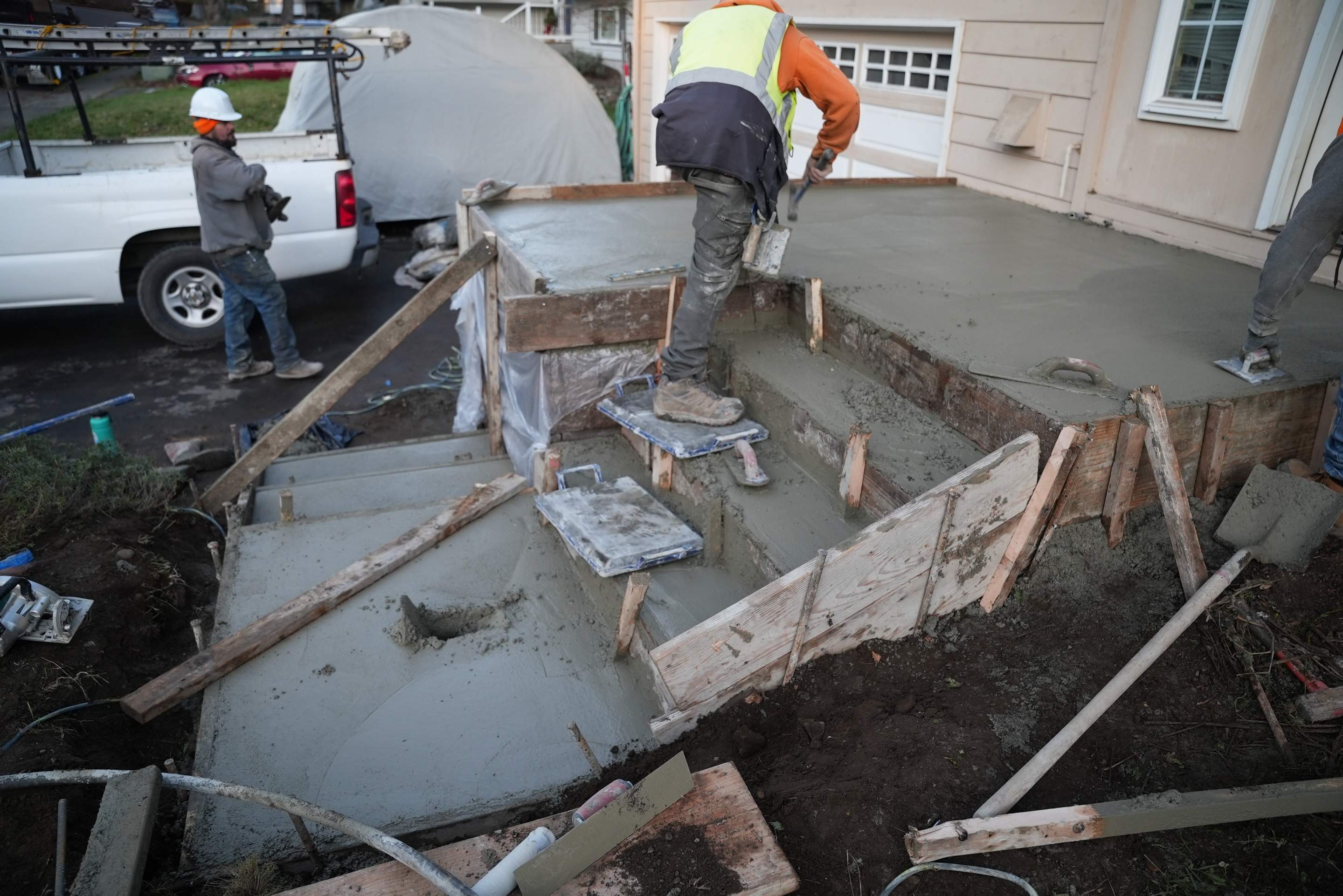 Concrete Front Stair Repair | Bothell  by Jireh Asphalt & Concrete Inc 